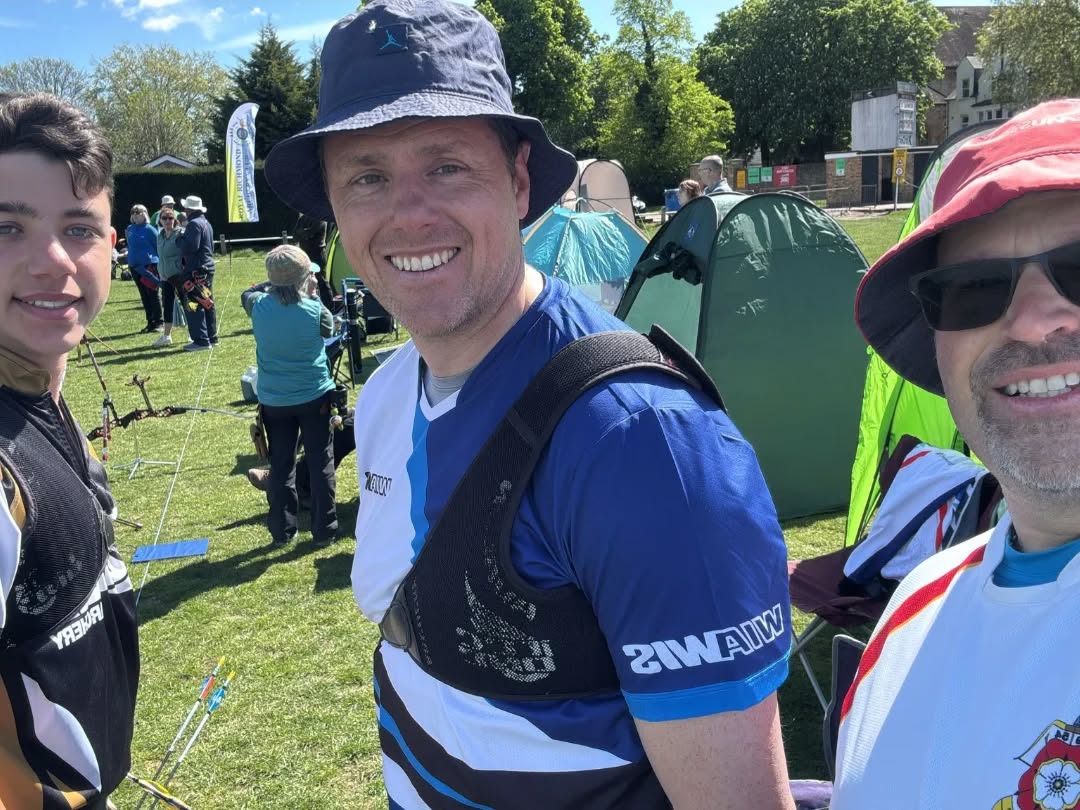 Thank you @royalrichmondarcheryclub for hosting the annual pagoda shoot, where 3 of our archers competed today.
With lovely sunny conditions, it was a great way to kick off the outdoor season ahead of the first stage of the national tour next weekend.
Well done to @mattthebarebow and Paul for your Gold and Silver respectively.
#archerycompetition #outdoorseason #outdoors #sunnyday #competition