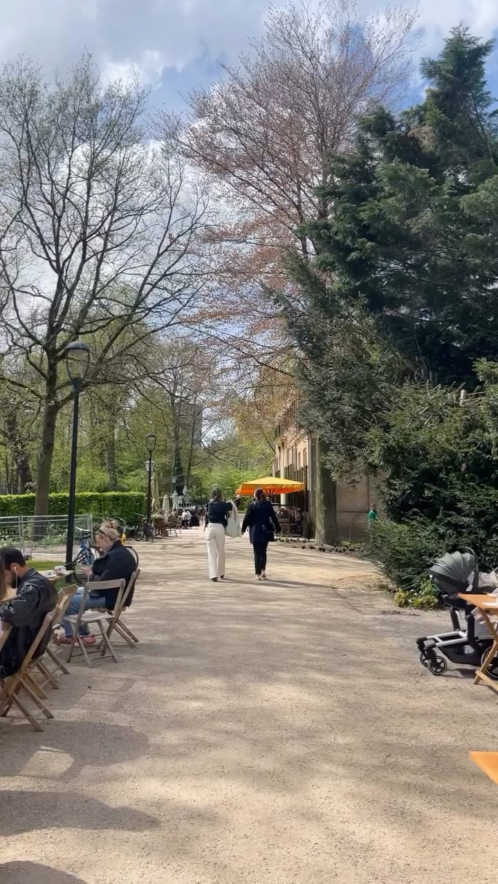 A glimpse of spring in Rotterdam ✨
Life feels lighter, colors breathe, and every corner tells a new story.
A season that quietly reshapes the way we see and experience space.
#SpringInspiration #Rotterdam #DesignMood #SeasonalShift