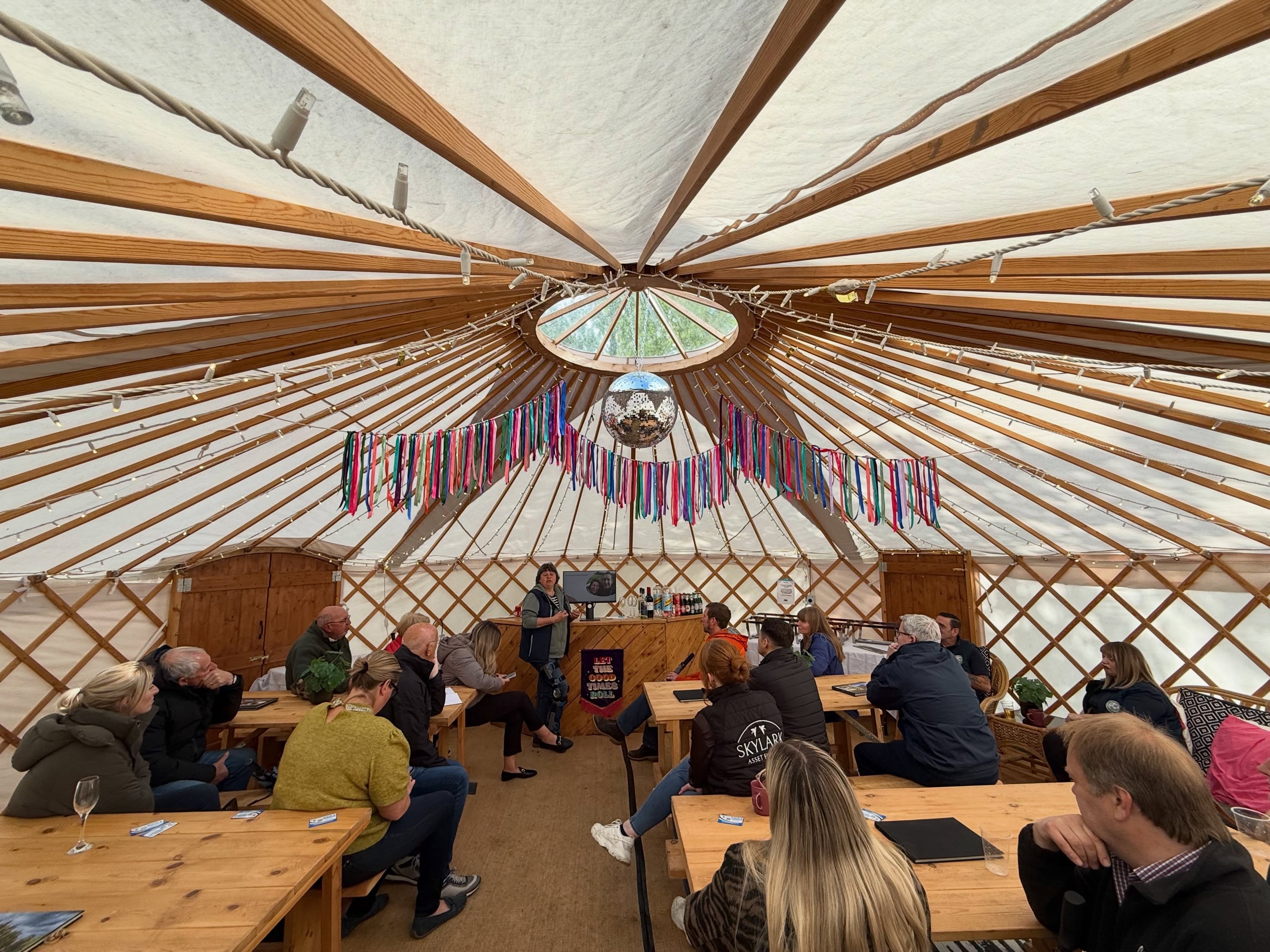 Last week we hosted a @harpa_uk Yorkshire Inland Branch meeting on park. Thank for to everyone who visited the park and enjoyed learning about our history💚
Thank you to @northskyyurts for the hire of the yurt, it was the perfect space for a gathering!💙
#campsite #caravanpark #yurt #belltent #camping