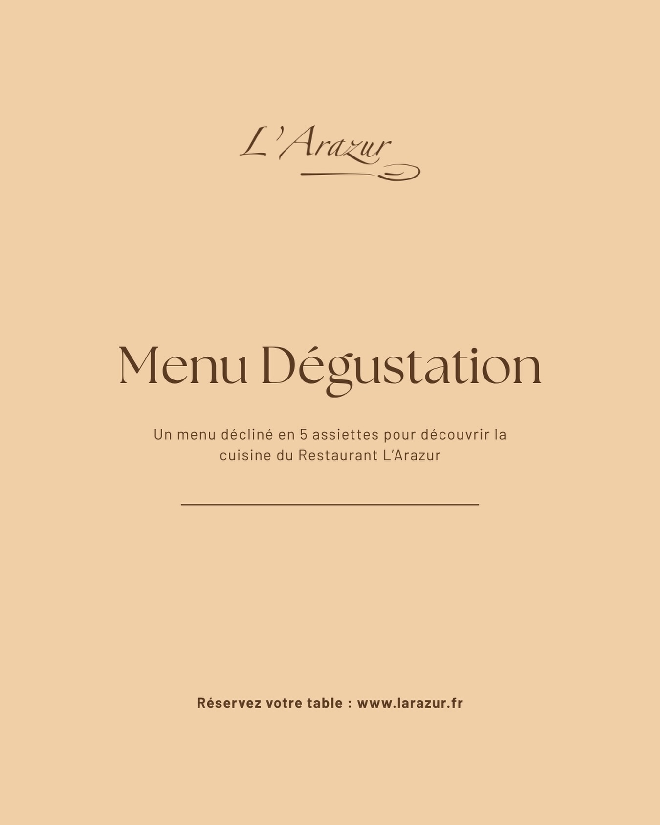 Un parcours en plusieurs étapes, pensé pour éveiller les sens et vous faire découvrir toute la richesse de notre cuisine 😋
‣ Réservez votre table sur www.larazur.fr