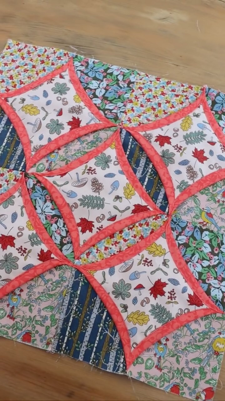 sewing a cathedral window quilt block 🪡 I’ve made mine into a cushion cover - all using 4” squares
Save for later when you need a fun quilt block to sew!