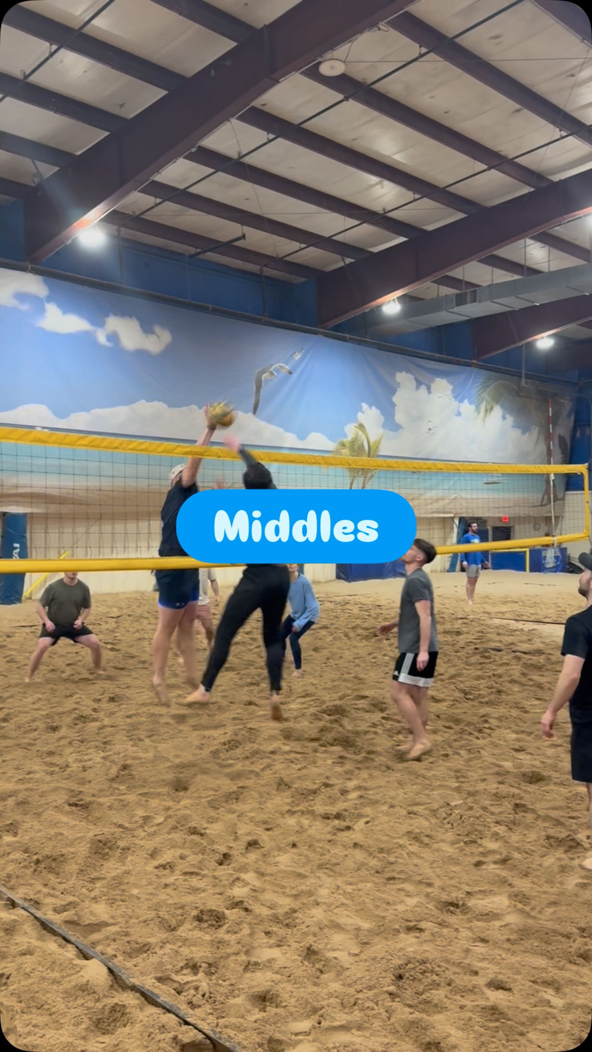 Middles. That’s it; that’s the caption. “Middles.” 🏐🤩😂