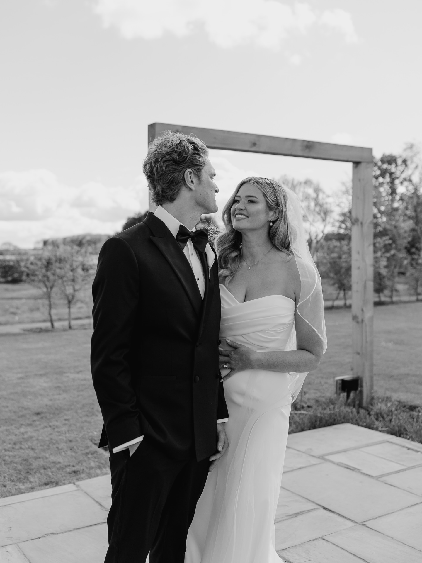 Yesterday was a dream day β¨
Inquire now to check availability for 2026/27/28 π Limited availability
Photography: @oliviaamy_photographer
Videographer: @aa_videography
Venue: @oakwoodatryther
Catering: @domskitch
Hair: @kellyhankshairdesign
MUA: @sarah_plews_mua
Photo Booth: @valentinaphotobooth
Dress: @theharrogateweddinglounge
Music: @marcandabiband
-
www.oliviaamyphotography.com
-
-
#weddingphotography #ukphotographer yorkphotographer
