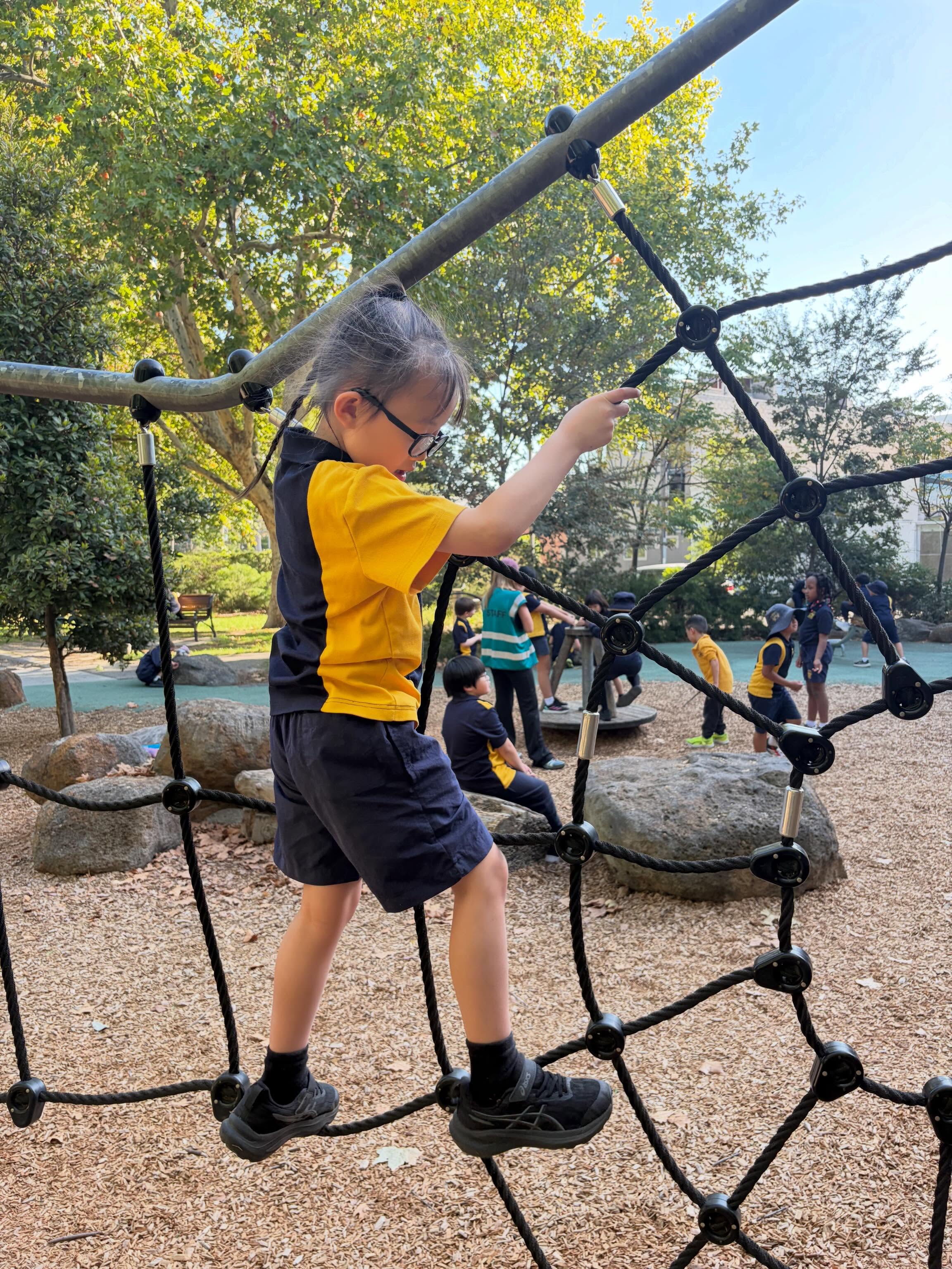 Our Grade 1/2 students are so happy to be back enjoying their class sport sessions at Gardiner Reserve! ☀️
With the sun shining and smiles all around, it’s been wonderful to see students reconnect after the holidays. Running, playing, and building friendships through teamwork and fun.
There’s nothing better than being active outdoors with friends. A fantastic start back to the term!