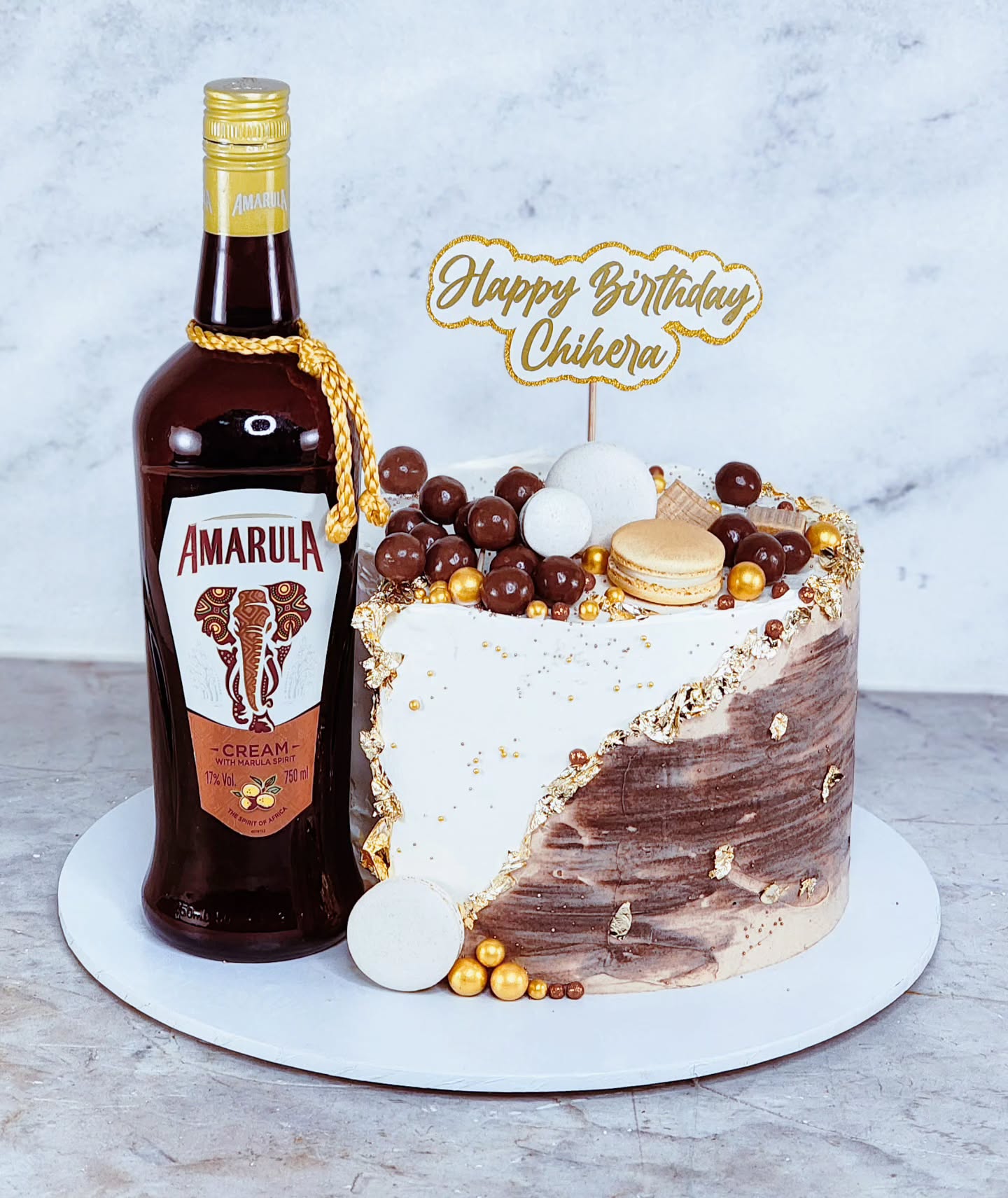 Amarula Flavoured Cake
#Amarula #AlcoholCake #favouritedrink #MidrandCakes #Marlenebakes
