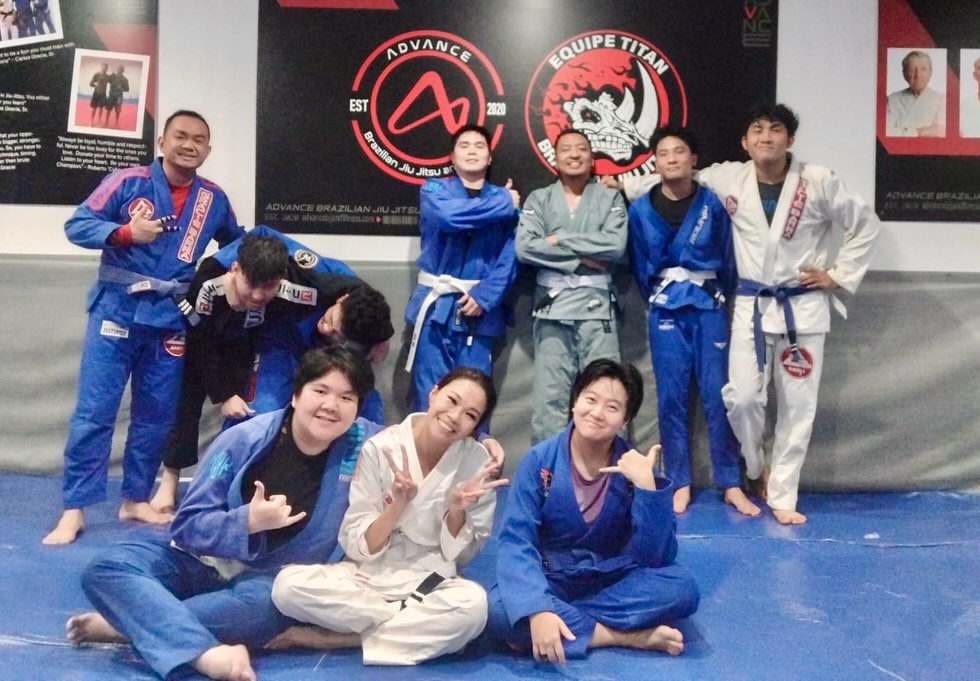 Working hard when the boss is away 🤣💪🏼