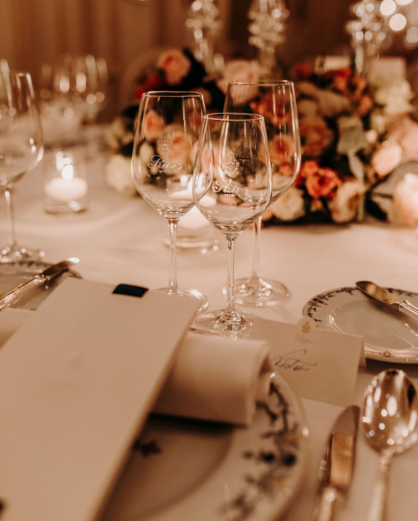 Some venues need no introduction. And yet, every time we step through the doors of the @ritzparis, something shifts.
The gilded salons, the secret garden at the heart of Place Vendôme, that particular light that seems to belong to another era — everything here is designed to make the extraordinary feel like yours, just for a day.
Planning a wedding at the @ritzparis means giving your guests an experience they won't soon forget. And giving yourselves images that will stand the test of time.
@mc2monamour @mc2monamour_paris @chloldn
Ritz Paris wedding · Palace wedding · Place Vendôme · Wedding planner Paris · Luxury wedding venue