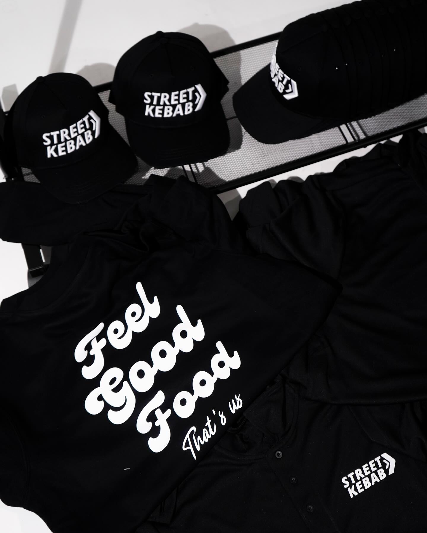 Polos and caps for @streetkebab.official
#polos #embroidery #merch #uniform #printing