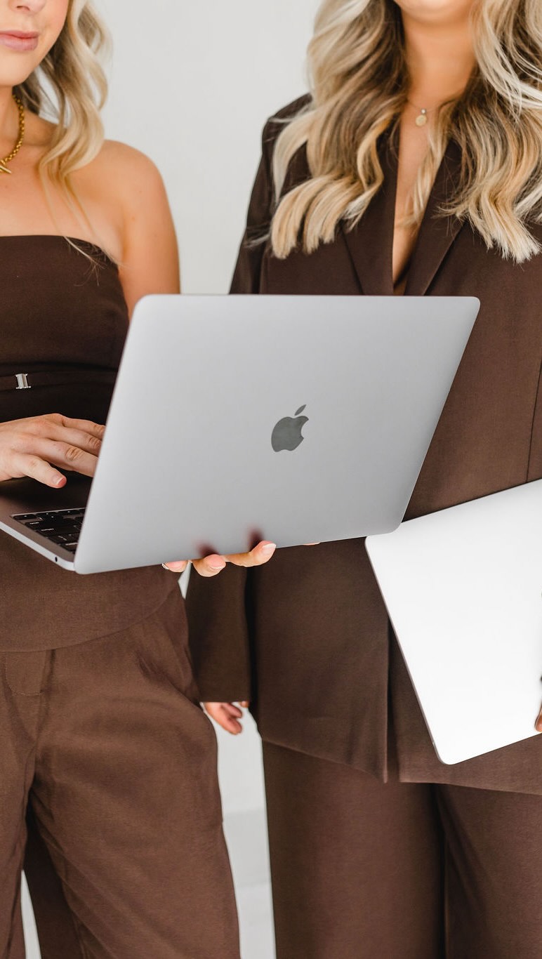 pretty instagram but 0 enquiries? this is why... 💡
you’re not alone.
the problem isn’t more content.
it’s more STRATEGIC content.
the good news is that all of these are fixable.
comment “AUDIT” below and we’ll give you a free review of your account and let you know what we’d change.
hollie emma rose x
.
.
social media management ~ content creation ~ branding
service based businesses australia