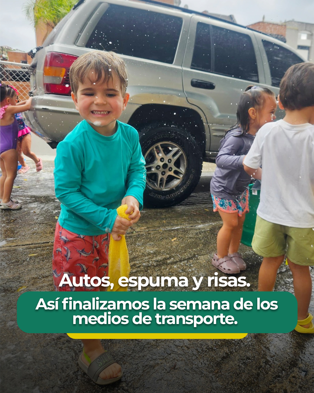Nuestro 'Car Wash Day' fue una verdadera fiesta de espuma, risas y, lo más importante, ¡mucho aprendizaje! En el Centro Infantil Vizcaya, creemos que la mejor manera de descubrir el mundo es tocando, explorando y experimentando al máximo. 🤗🧽
Los niños se familiarizaron con las diferentes partes de los automóviles. Mientras lavaban con entusiasmo, conversamos sobre sus características y funciones, transformando una actividad cotidiana en una experiencia educativa y sensorial muy valiosa. 🧠🔧
¿Te gustaría que tu hijo aprenda así de divertido?
¡Ponte en contacto con nosotros! 📲✨https://www.elcentroinfantilvizcaya.com/contacto