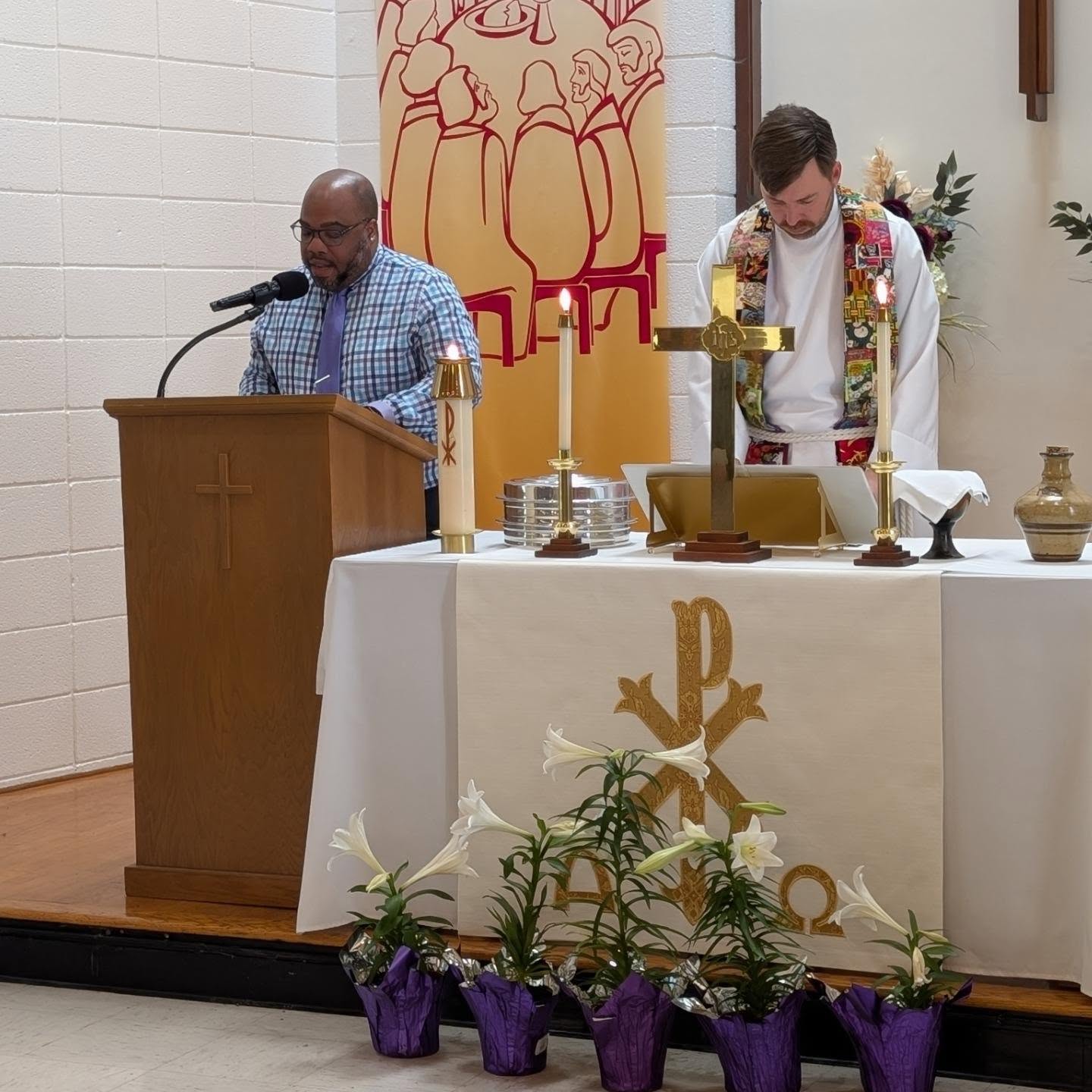 "You have made known to me the ways of life; you will make me full of gladness with your presence." Photos from the second Sunday in Easter.