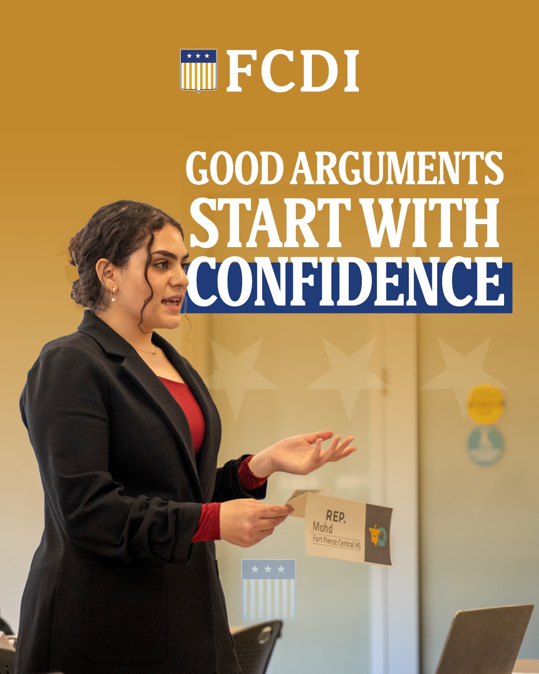 Confidence is the argument. A few ways to make sure your argument lands:
→ Slow your pace when the stakes go up
→ Pause to signal control, not hesitation
→ React calmly to strong opposing points
→ Never let your face argue against you
→ Judges remember the last thing they hear, end strong