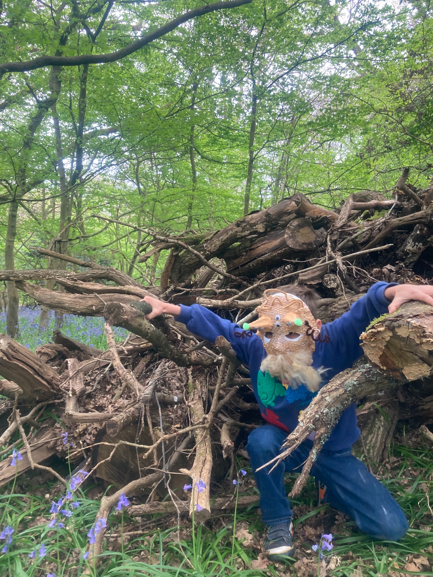 Slightly terrifying 😅
Beowulf still capturing imaginations over one thousand years later & alpaca fleece proving as useful as ever! 👑🗡️