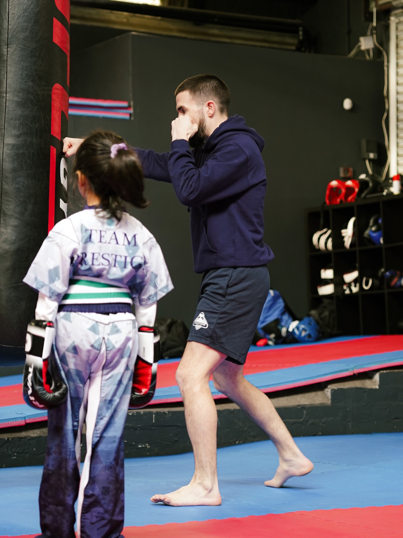 Strong habits start young. 💪
Focused. Coachable. Getting better every class.
This is what building confidence looks like at Prestige. 🥋
📸 @finheesom
#nottingham #martialarts #kickboxingnottingham #nottingham #prestigemartialarts