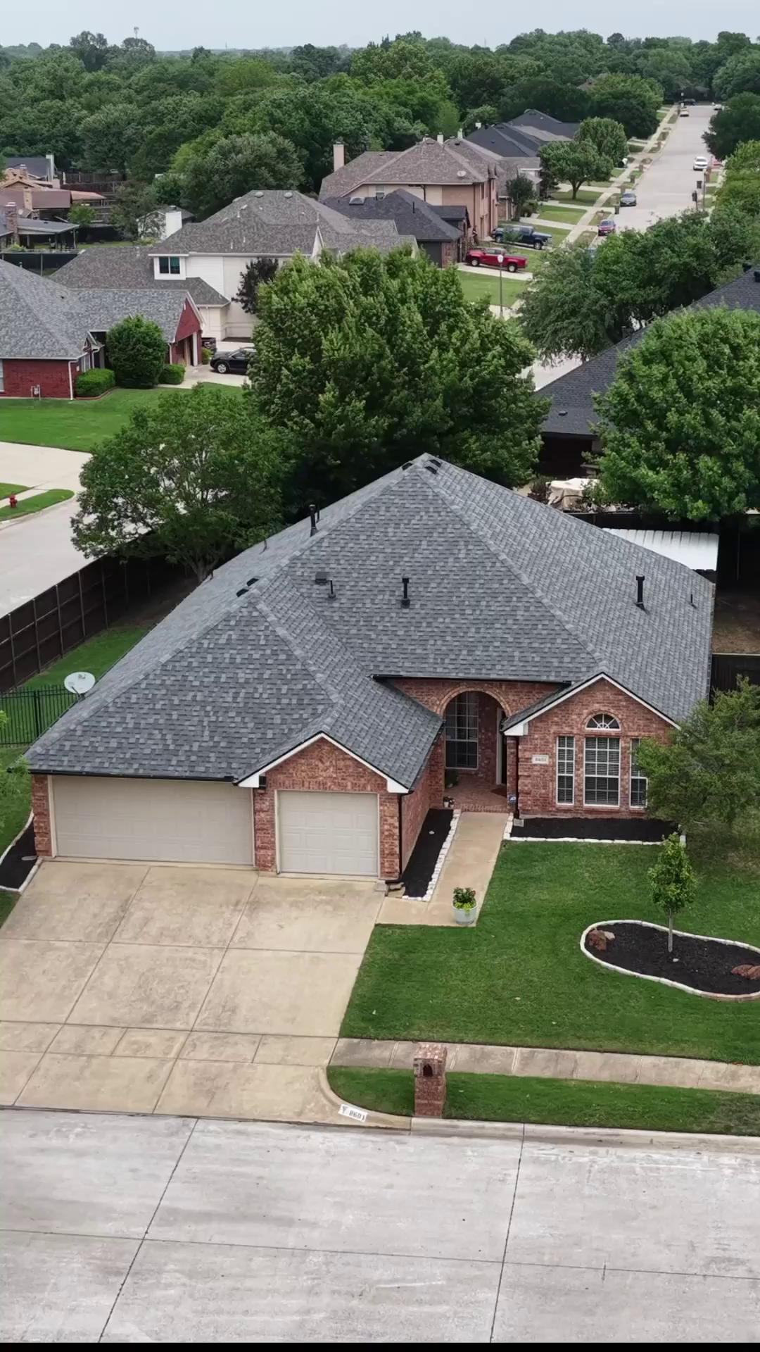 🏡✨ New Listing in North Fort Worth
8601 Joshua Drive is officially live—and this one just feels like home. From the moment you walk in, you’ll notice the thoughtful layout, inviting living spaces, and the kind of warmth you can’t quite put into words… but you know it when you feel it.
It’s the kind of home where mornings start slow, evenings last a little longer, and everything in between just works.
Take a look for yourself → 8601Joshua.com
OPEN HOUSE: Sunday, April 26th | 2 - 4 PM
#JustListed #NorthFortWorthHomes #DFWRealEstate #MagnoliaRealty #StephanieBrowneRealtor #TexasHomes #FortWorthLiving