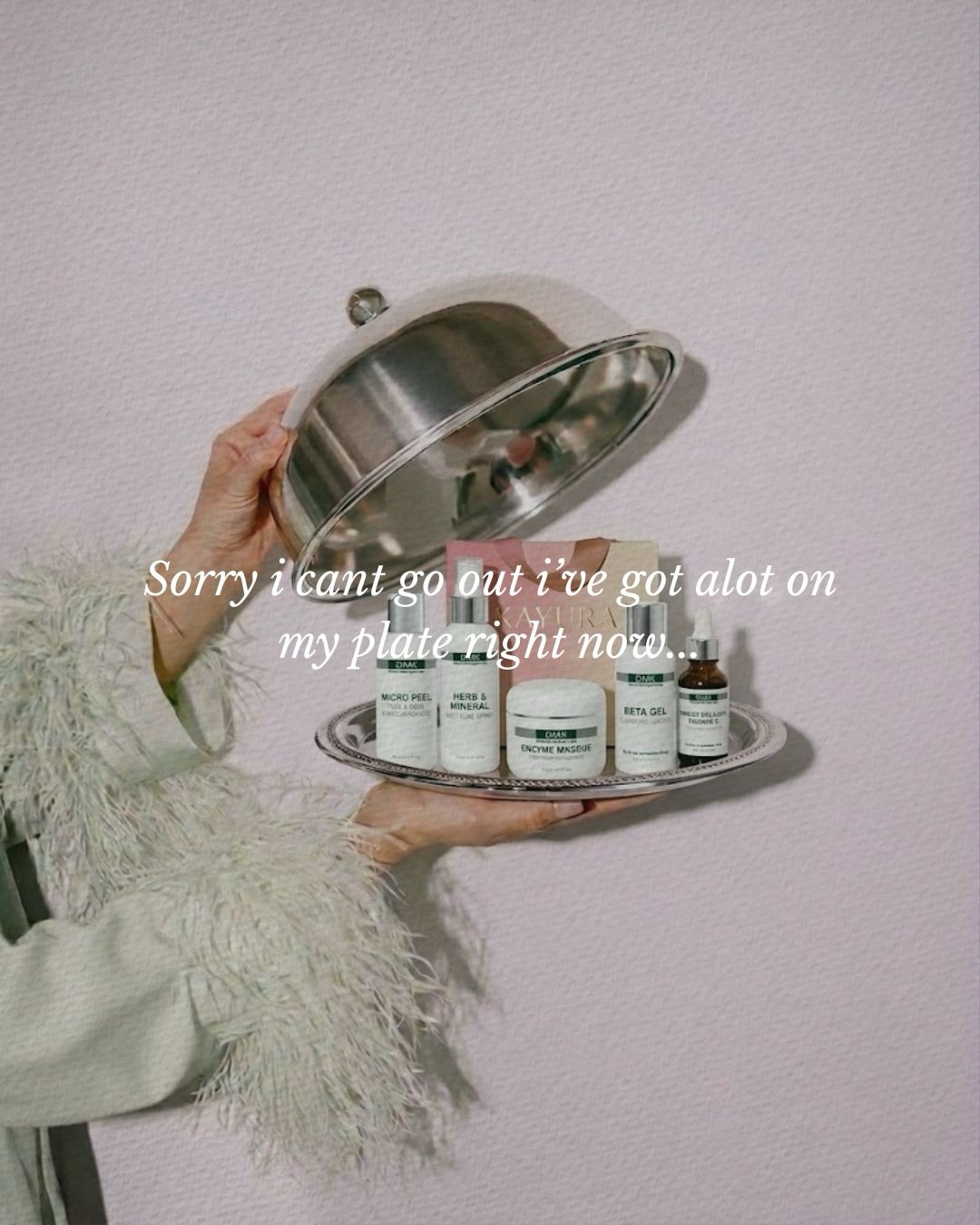 A skincare plate full of DMK means giving your skin exactly what it needs — professional treatments designed to support skin health, balance, and results. ✨
Your Saturday night plans = sorted 🧖♀️🤍