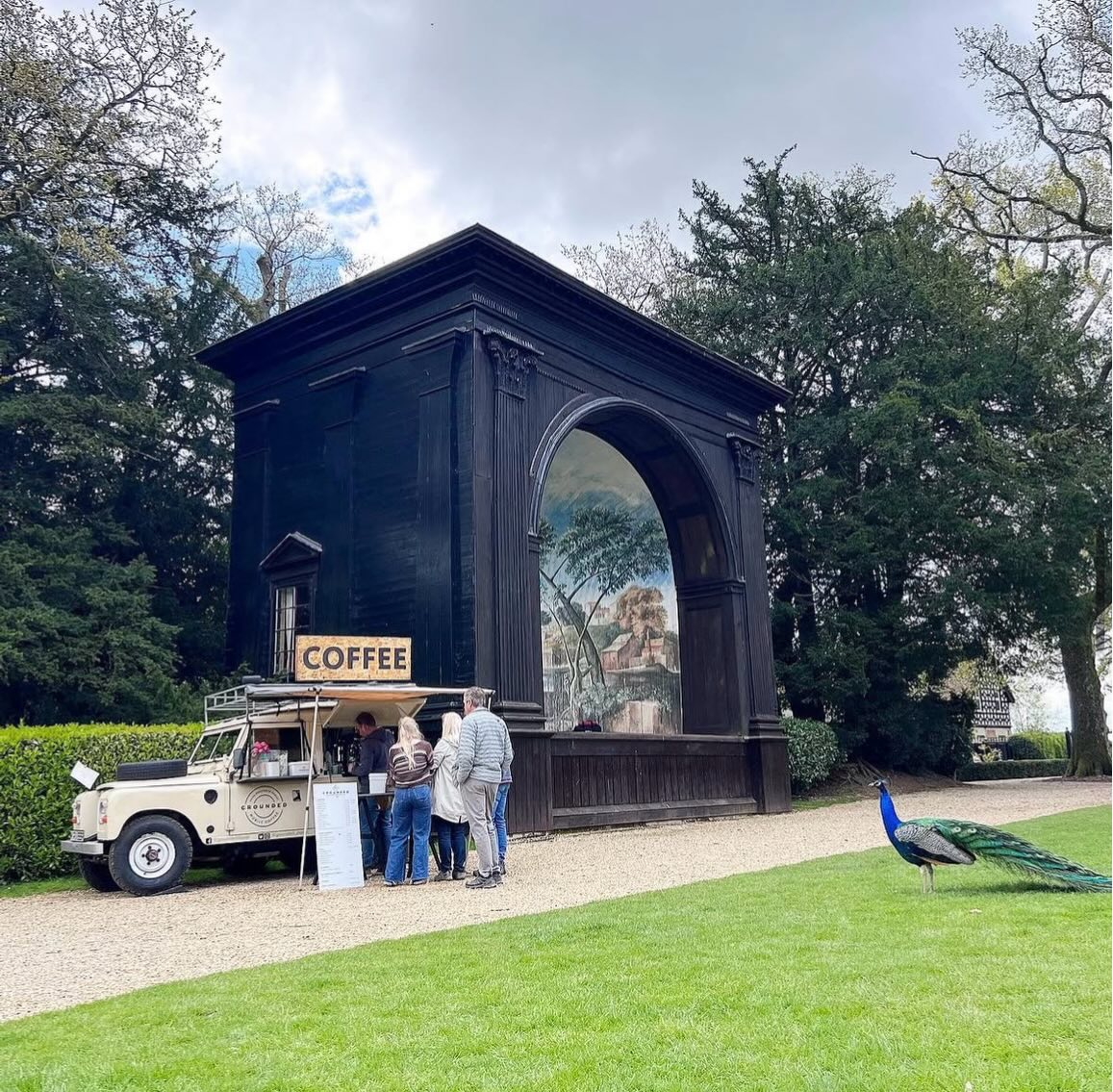 Introducing our Spring Brocante Exhibitors 🌿
@grounded_coffee_events
We always love to welcome back the team @grounded_coffee_events who regularly join us at the fairs with their freshly ground coffee and fresh pastries 🌿
You’ll find their truck located by the Jubilee Hall ready to serve you over May Day weekend @larmertree 🌿
The Spring Brocante 🎪
Sunday & B/H Monday 3 - 4th May
10 - 3pm each day
Larmer Tree Gardens
Nr Salisbury
40 stands offering French Brocante, Antiques, Artisan Homewares, Lifestyle & Gifts located in the Marquee & Halls 🤎
Fresh coffee & light refreshments served all day in the gardens 🍦☕️🧁
Workshops 🌸
Free Parking 🚙