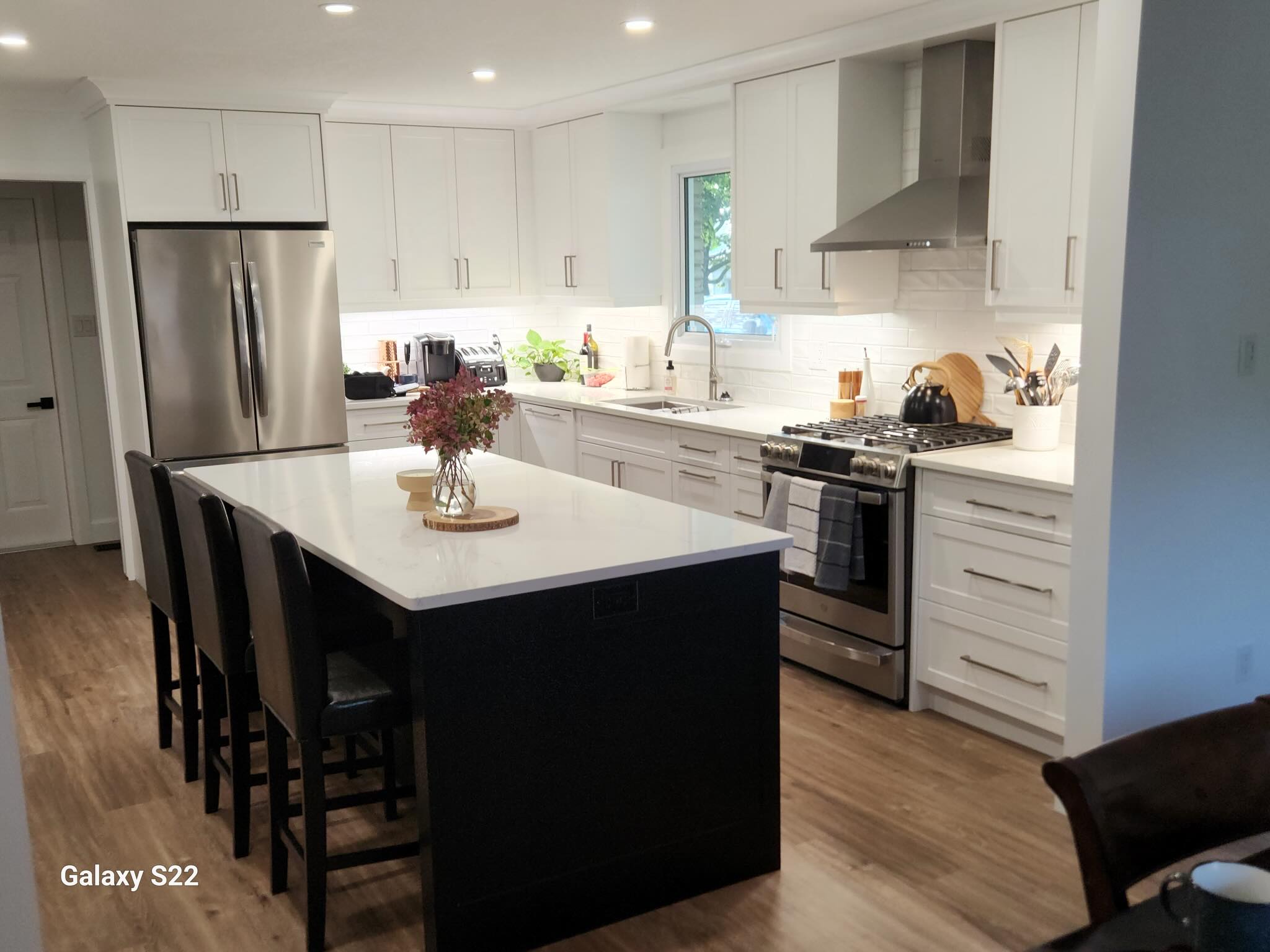 Summer is almost here ☀️ — and that means it’s the perfect time to tackle your kitchen renovation!
While you’re enjoying the warm weather, firing up the BBQ, and making the most of your crockpot outdoors, we can be inside transforming your space from start to finish 🔨
At Dubes Custom Creations, we handle full kitchen renovations with the help of our home designer and a team of trusted, licensed tradesmen — making the entire process smooth and stress-free.
Now’s the time to upgrade your kitchen without disrupting your daily routine!
Summer is almost here ☀️ — and that means it’s the perfect time to tackle your kitchen renovation!
While you’re enjoying the warm weather, firing up the BBQ, and making the most of your crockpot outdoors, we can be inside transforming your space from start to finish 🔨
At Dubes Custom Creations, we handle full kitchen renovations with the help of our home designer and a team of trusted, licensed tradesmen — making the entire process smooth and stress-free.
Now’s the time to upgrade your kitchen without disrupting your daily routine!
Contact us today to book your in-home consultation.
Www.dubescustomcreations.ca Dubescustomcreations@gmail.com