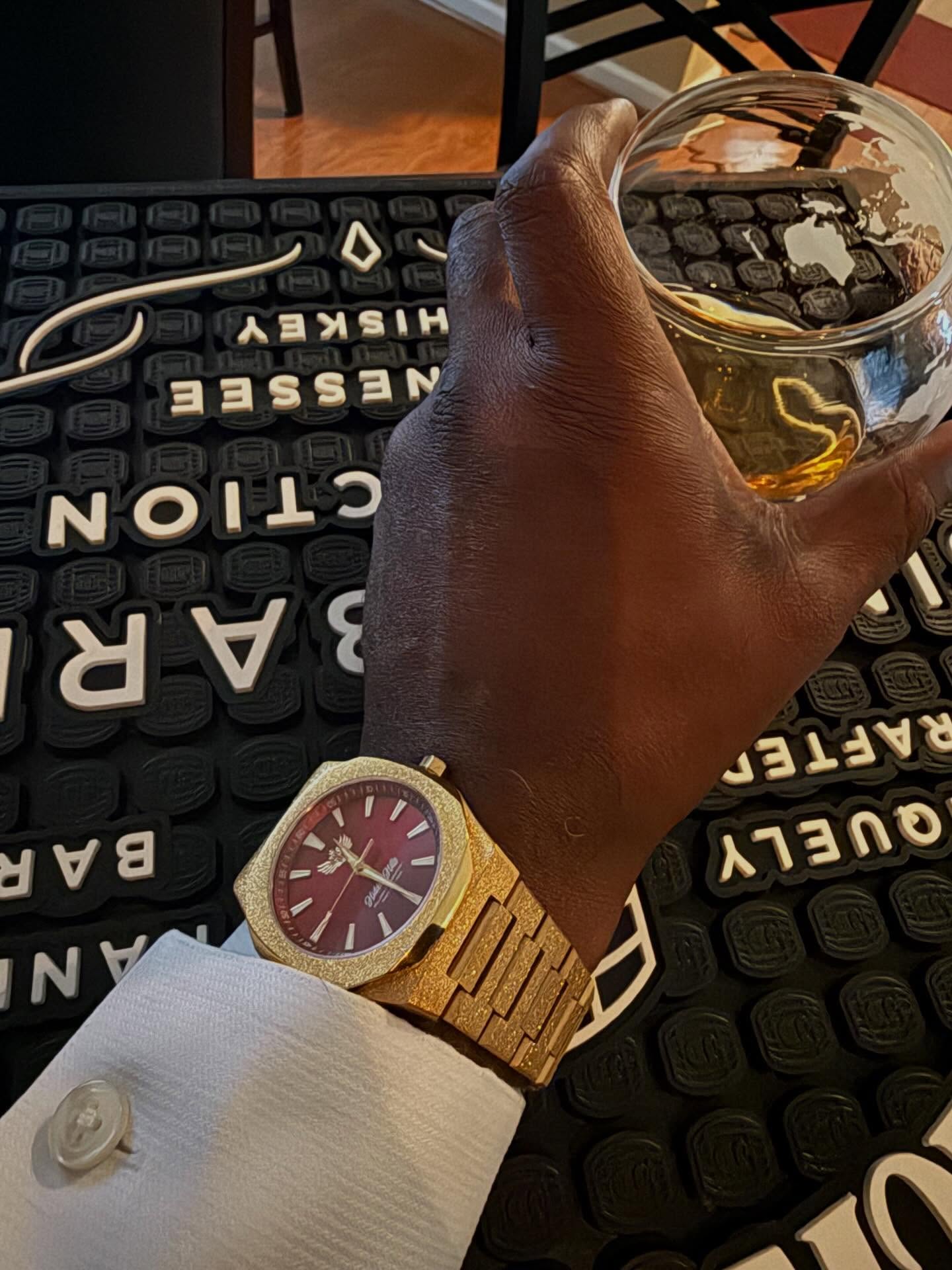 Love my new watch from @hiddenhillswatch Be sure to check out their collection at www.hiddenhillwatch.com