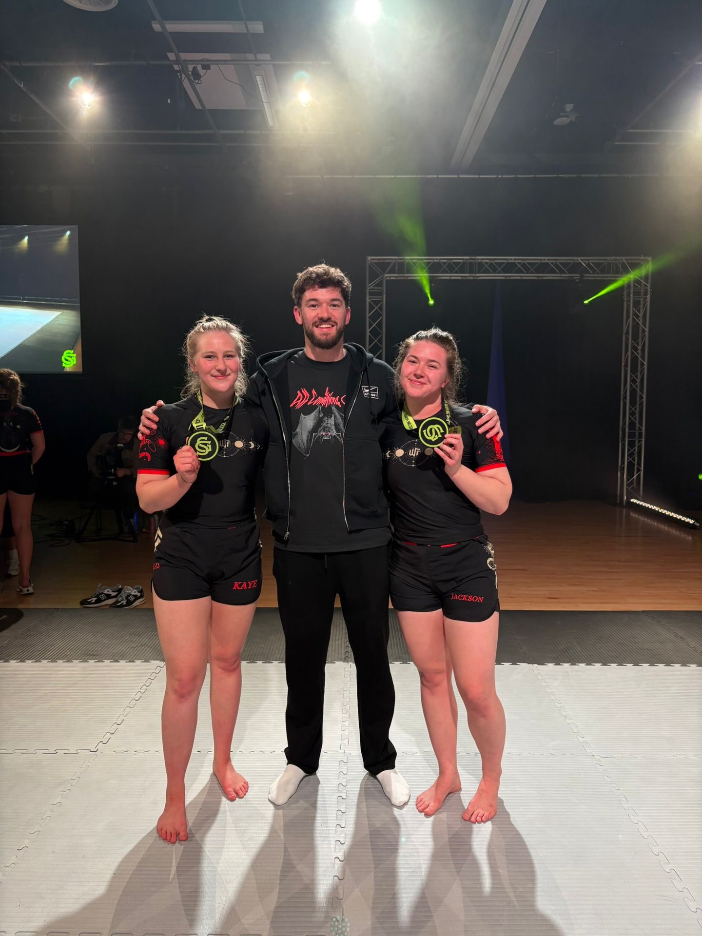 A great weekend of competition for the team.
We are always proud of the members who step on to the competition stage, no matter the size, the feelings are all the same.
Young Michael and Sam both went unbeaten on gorilla grappling series, aside from their match against each other, to cement their place at the top of the table with one event to go.
Tommy T made his return to the competition scene with a dominant showing at Grappling Industries London, winning all 11 of his matches across 3 divisions for triple gold. It’s great for us to see him back out there
Holl and Courtney made history on Leicester grappling series competing in the UK’s largest ever women’s quintet event. Both competed on team @wtfcombatapparell (with Courtney captaining the squad), and had great performances that helped their team bring home gold. Well done to all the girls on the team 🙏
Congratulations guys 👏