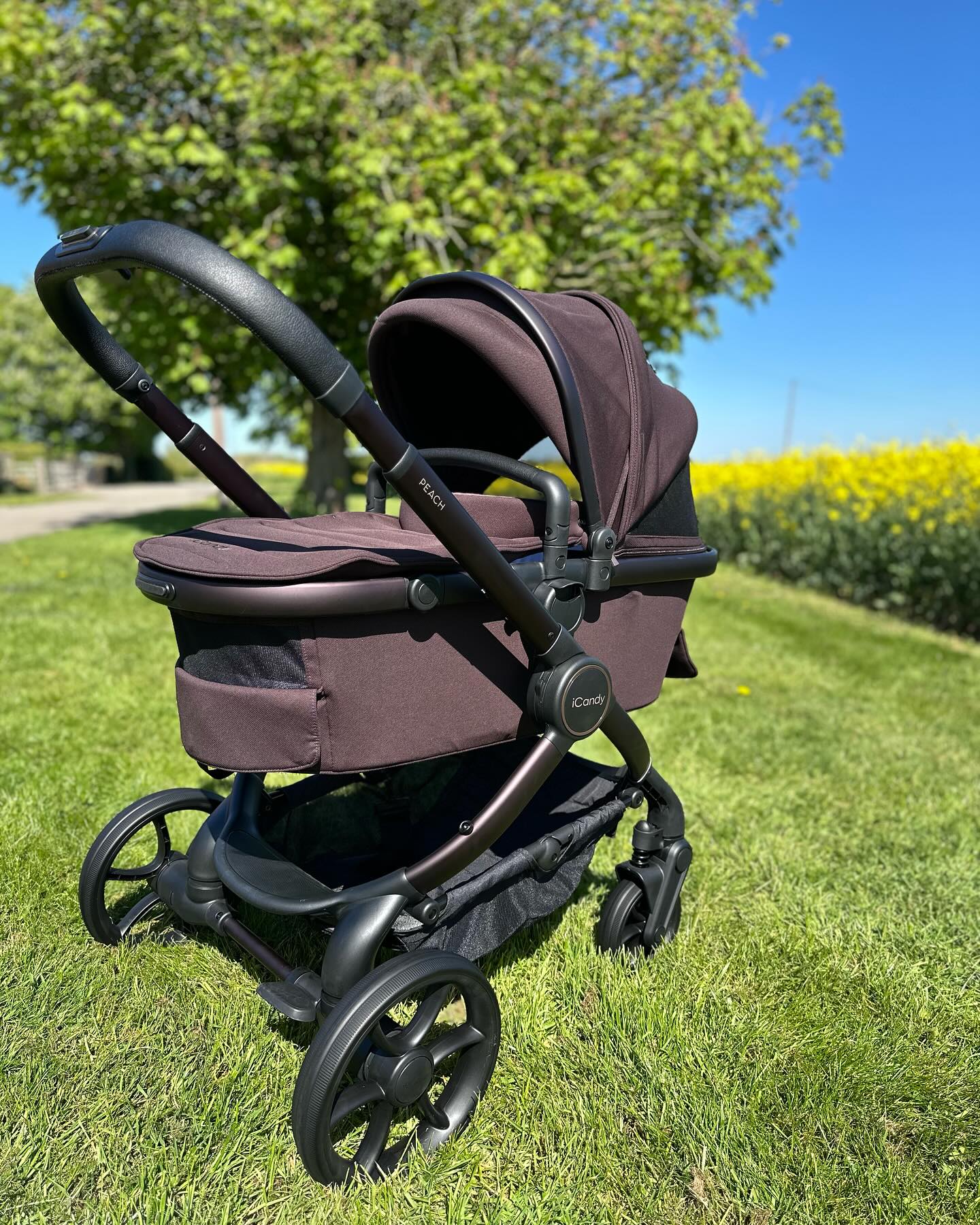 Meet the iCandy Peach 8 in Coffee Bean ☕️
Join us this weekend as we officially welcome the all-new iCandy Peach 8 to our shop floor! Come along to our special in-store event and be among the first to experience its newest features, including the innovative collapsible carrycot—designed for style, convenience, and everyday ease.
We can’t wait to see you there! @icandyworlduk