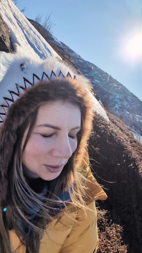 Beaivváža luohti! 🌞
I am yoiking the Sun in Alta!
#yoik #sápmi #alta