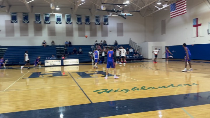 It’s a dunk fest going on at the Select Tour Invitational today 💪 @aaubasketball @sc_aau