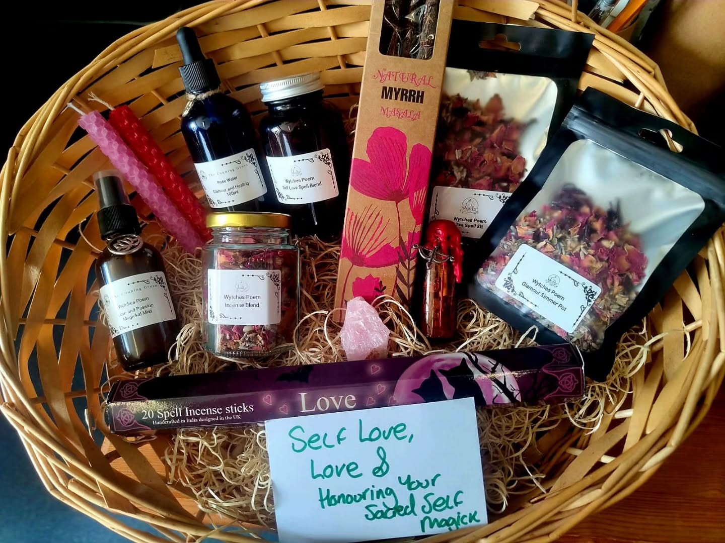 Good morning Wytches, apologies but the shop won't be open today, I'm prioritising some self love on account of hurting my back lifting my mum- opps!
Taking painkillers and laying up watching Grimm!!
See you all soon
Blessings of the Land, Sea and the Sky ❤️❤️❤️❤️