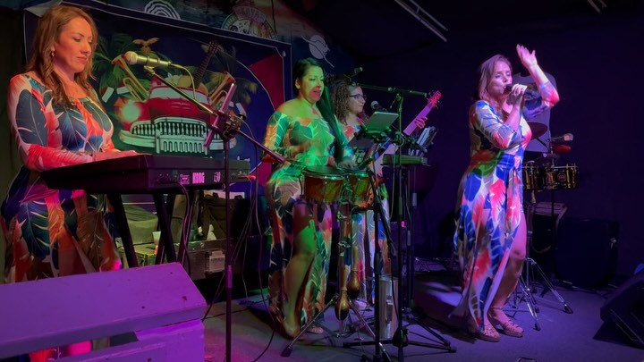 Hot Havana Nights back again! 🇨🇺
So much fun celebrating the sights, sounds, and flavors of Cuba. Sending our love and prayers to those “across the pond” while honoring this beautiful culture.
#keywest #cuba #florida #floridakeys #duval