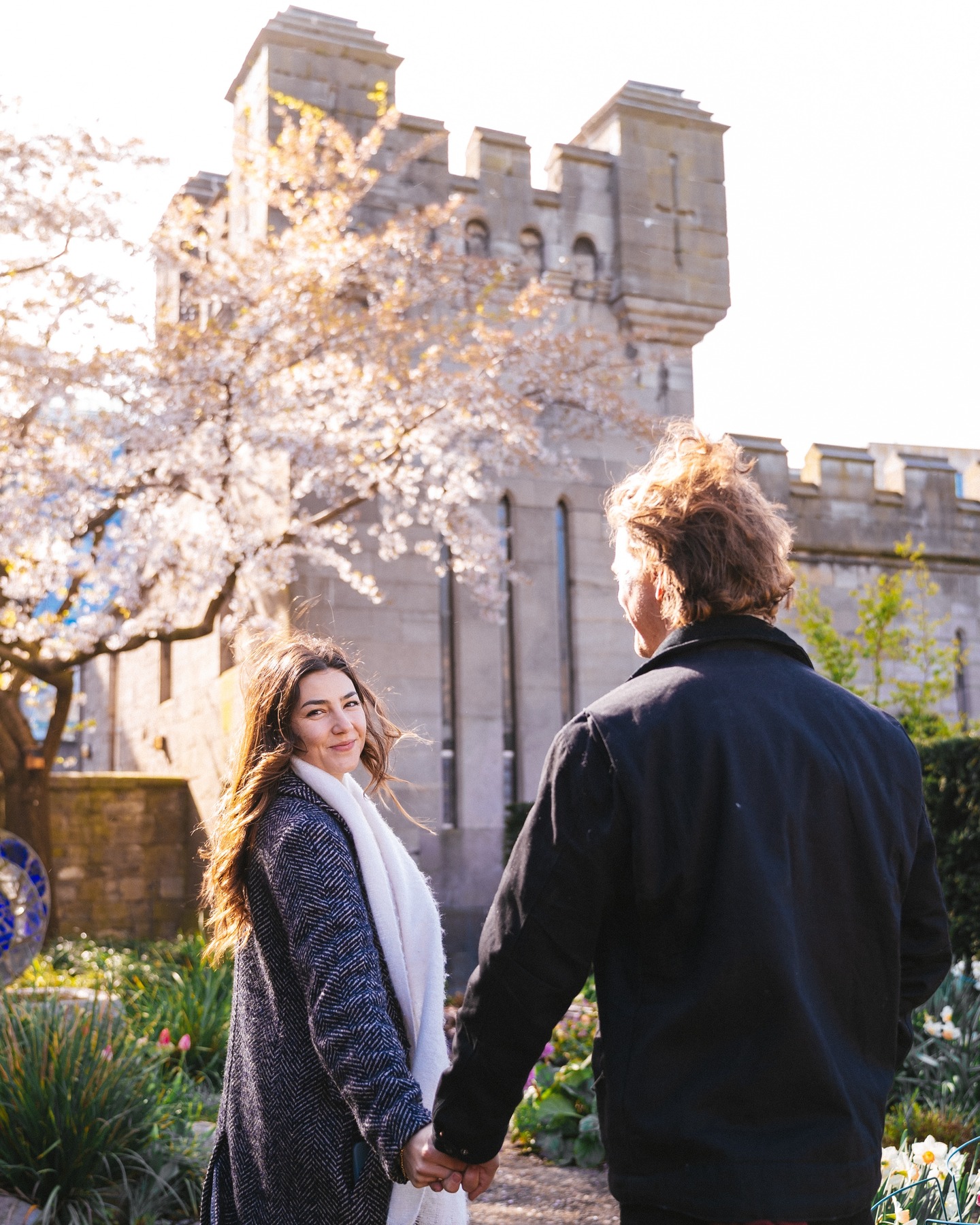 Sometimes the best shots aren't planned; they’re just the result of good company and a walk along the water.
Lifestyle Travel Photos for Ashley and family.
#DublinPhotographer #CouplesInLove #RomanceInDublin #IrishLoveStory #PhotographyInIreland #irelandphotographer #LoveThroughMyLens #DublinPortraits