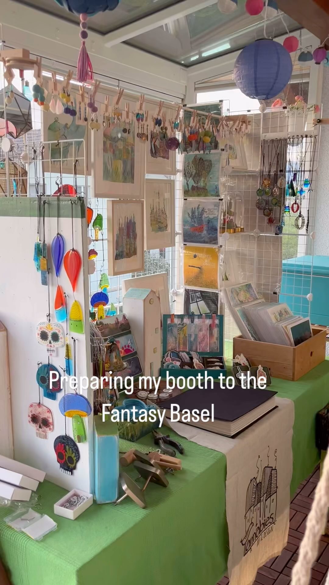 I have two jobs lately. After my almost full time office job I’m working another full time on my booth for the @fantasybasel
Will you visit me there?
14-16 May ❤️