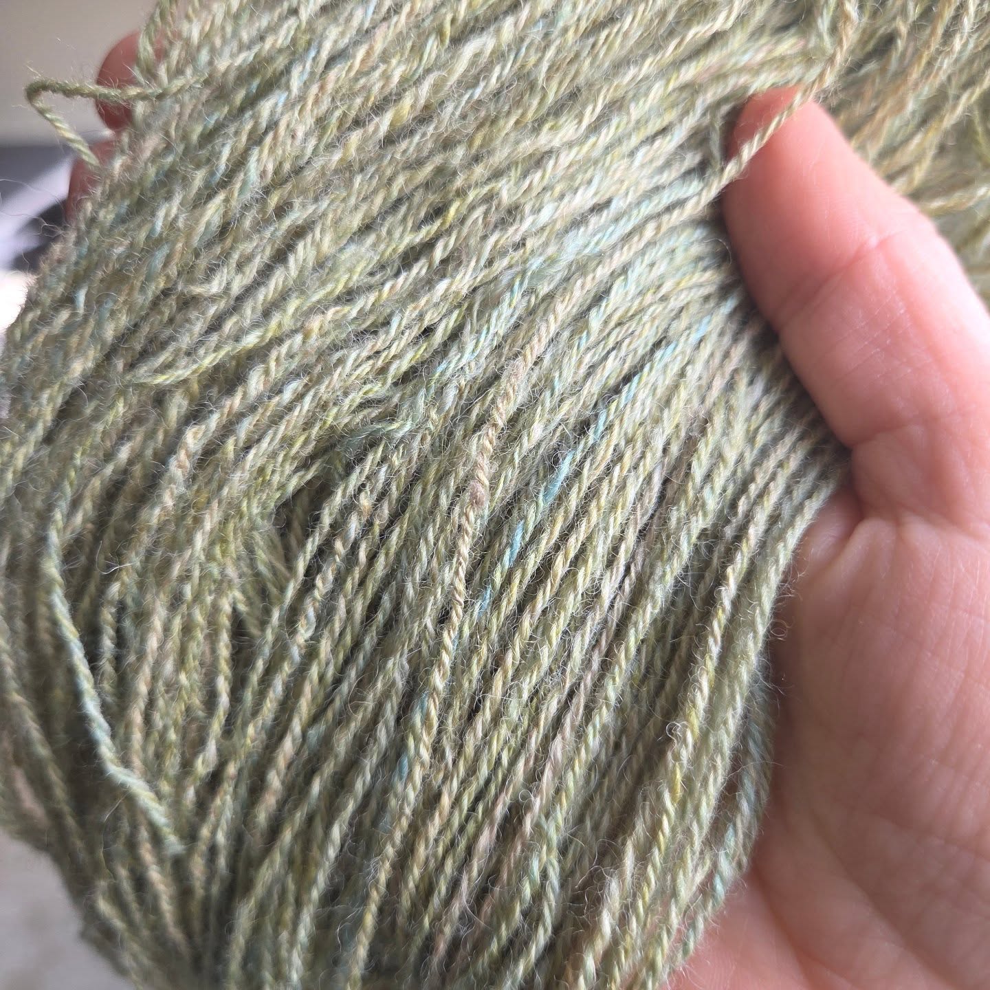 This was quite a journey 😅
The first 2-ply was so over twisted, it looked like a spring and felt like a rope. It was also so thin...
So I decided to untwist it - which meant spinning all of it again in the other direction to open the plies, spin another thin ply and re-spin the untwisted 2ply with the new single.
Sure, it's not that consistent, but I learned that even spinning is reversible, and now I have 3ply fingering weight drying 😍
I'll make a reel about it showing the process. Can't wait to swatch already! 🥳
#spinningnewbie #spinningfibers #spinningyarn