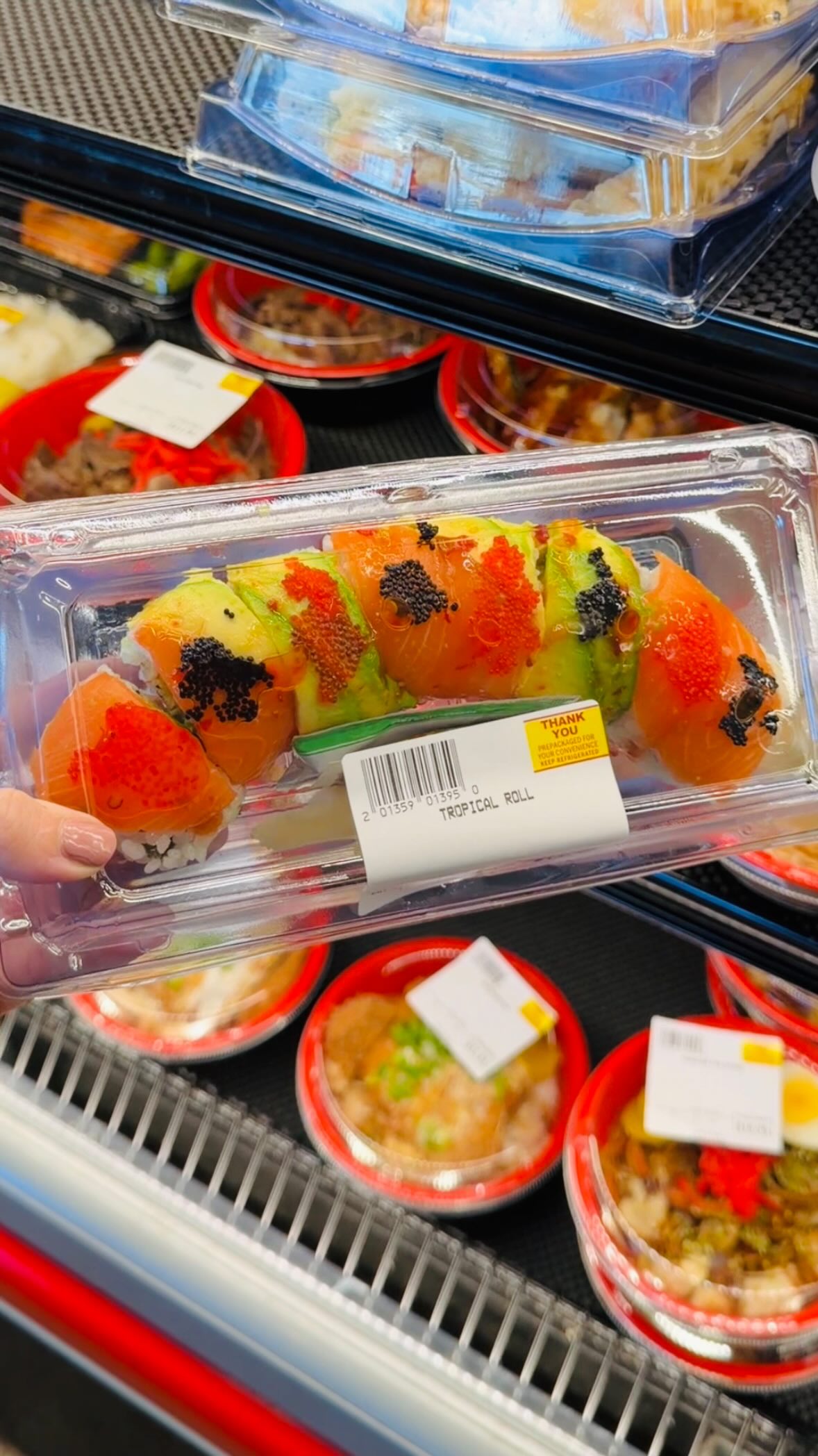 What’s your go-to pick from the Grab N Go case?🍣🥢
📍One World Market
Indianapolis, Indiana
#bestofindy #indyeats #indyfoodie #oneworldmarket
