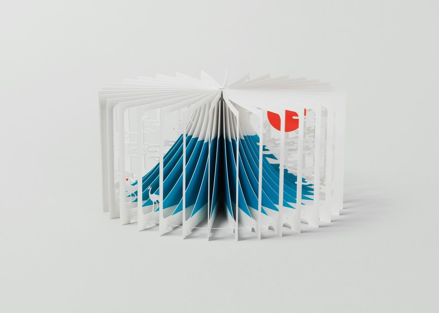 🗻 Experience Mount Fuji from every angle ✨
The Seigensha 360° Book – Mount Fuji transforms Japan’s most iconic landscape into a stunning panoramic art piece 🇯🇵
Open the pages fully to reveal a continuous 360° scene that can stand beautifully on your desk, shelf, or coffee table. Part book, part display art — a unique piece for lovers of Japan, photography, and thoughtful design.
Size: W9 x L9cm
Number of Pages: 30
Country of Origin: Japan🇯🇵
Product features:
✨Unique 360-degree panoramic pop-up design
✨Intricately laser-cut paper artwork
✨Functions as both a book and decorative display piece
✨Compact and elegant gift for art, design, and Japan lovers
✨Japanese & English text included
🚚 Free UK shipping on orders over £40
🎉 Use code FIRSTORDER for 5% off your first order
🔗 www.cravelholic.com (link in bio)
#MountFuji #Seigensha #JapaneseDesign #londongifts #ukgifts