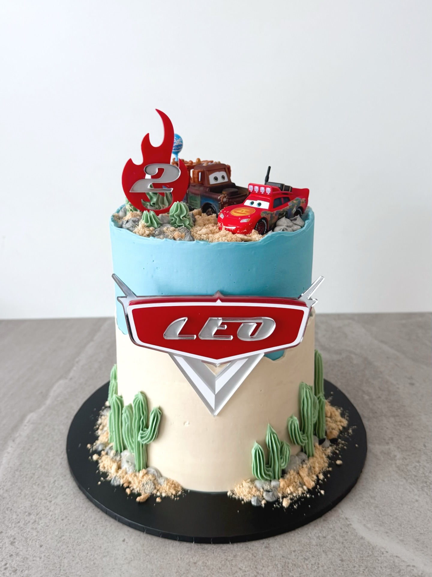 Ka-chow ⚡️🏁
This Cars-themed cake was SO much fun to bring to life! From the bold colours to all the little racing details, I loved every second of creating this one ❤️
Cake toppers by the amazing @pegcreative – thank you for the perfect finishing touch! 🙌🏼
Got a theme in mind? Let’s make it happen 🎂
Send me a message to book your next custom cake!
#CarsCake #LightningMcQueen #KidsBirthdayCake #CustomCakesNZ #AucklandCakes KumeuCakes ThemedCakes CakeDesign CakeInspo BirthdayCakeIdeas CakersOfInstagram NZBakers FondantCake ButtercreamCake MadeWithLove