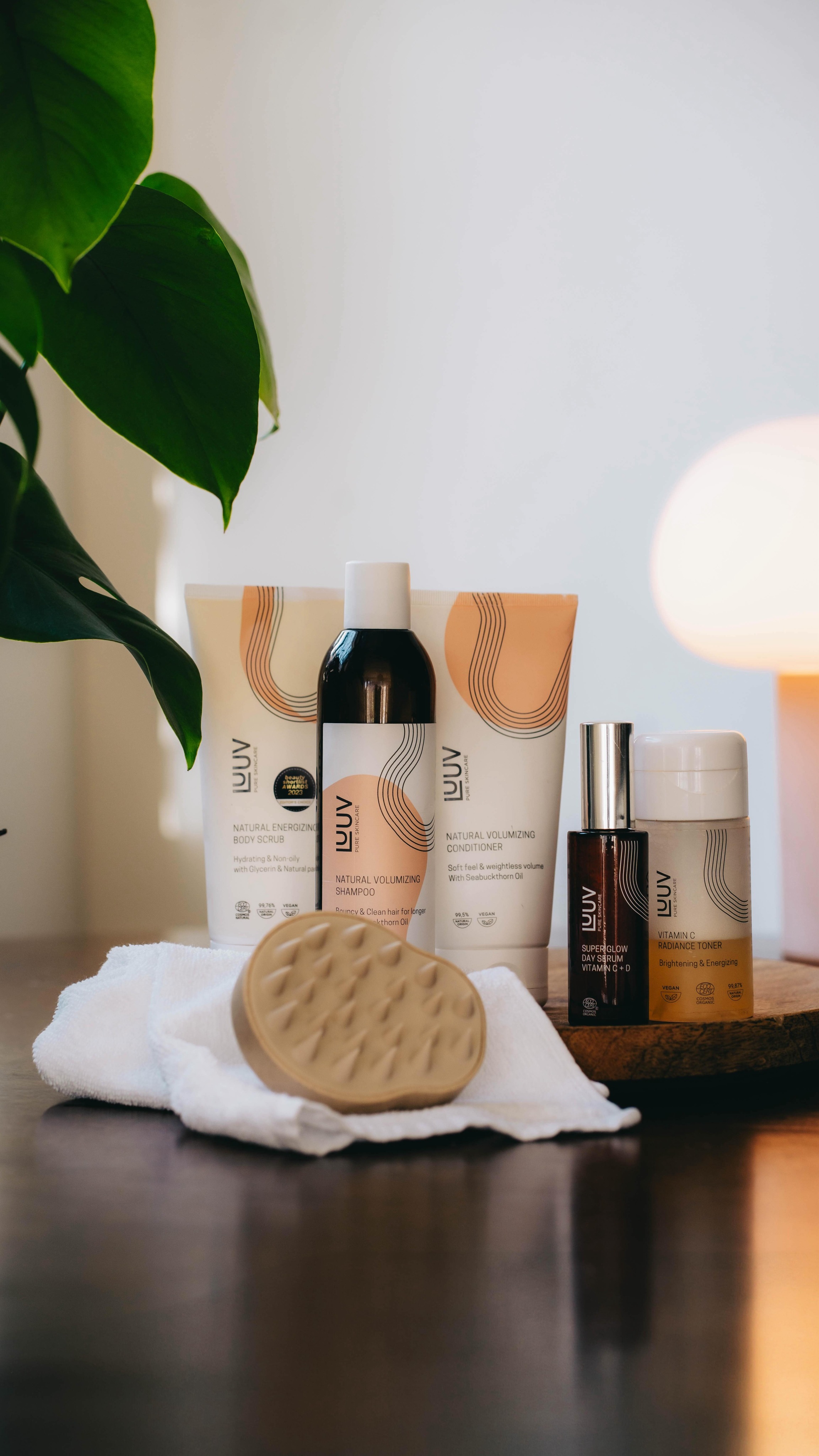 🛁 Hommikurutiin
Mõnusad hetked 500, palun! 🧴Sest seal, kus LUUV’i tooted reas…algab päev eriti hea. 🤍
💬 Millist sammu sa oma hommikurutiinis kunagi vahele ei jäta? 🫧
#luuvcosmetics