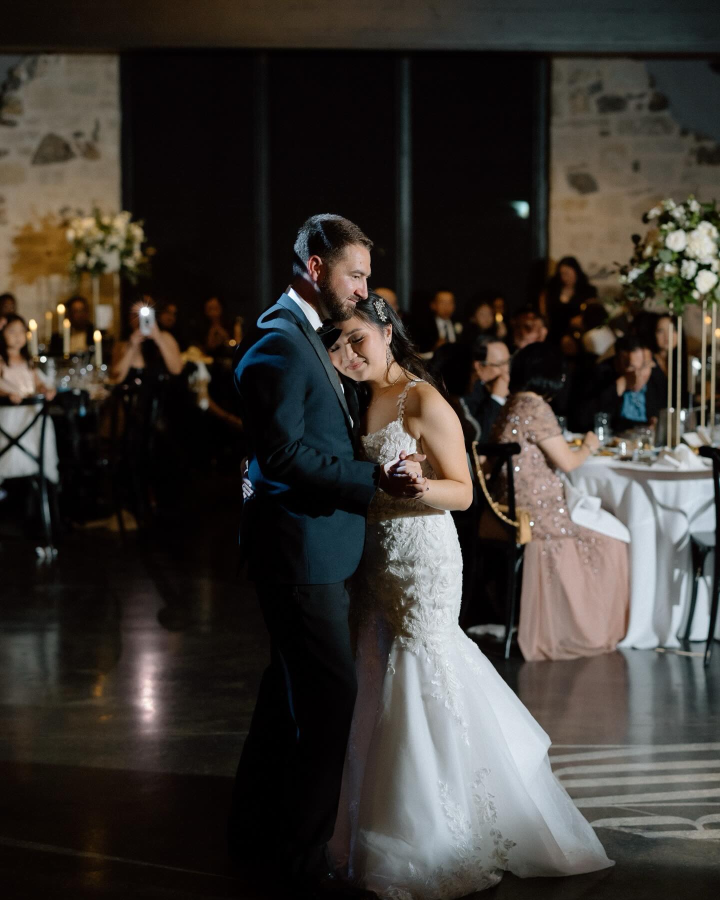 Dancing the night away after a perfect wedding day🪩
Your dream day, flawlessly planned with our Wedding Planning Experiences. Full Service & Partial Planning Available🤍
Event Management Experience starting at $2,400
Elevated Planning Experience starting at $4,500
Signature Wedding Experience starting at $7,500
📍Serving Austin, Dallas, San Antonio, Houston, New Orleans, & Orlando
Now booking 2027-2028 weddings
Planner: @teamoneluxuryevents
Venue: @park31venue
Hair and MakeUp: @namakeupartistry
Photographer:@caitlinwoodphotography
#weddingplanner #weddingdesigner #destinationweddingplanner #2027bride #weddinginspo