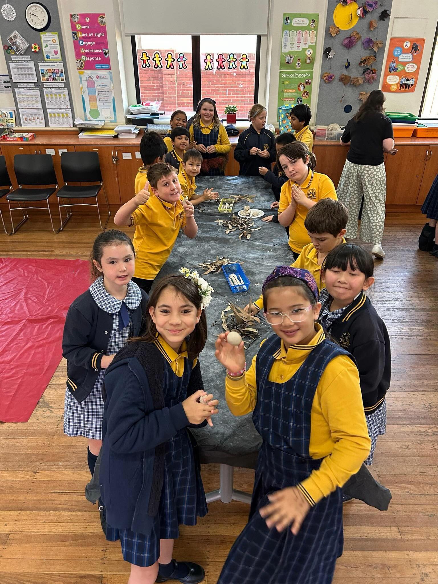 Last week our 3/4s had an incursion all about Australian Colonisation!! 🇦🇺🌍
They were fully engaged in a range of hands-on activities. They dressed up in historical costumes, created clay puppets, designed traditional ‘love tokens’ and explored how spices were combined to make allspice using a mortar and pestle. They also learned about and played traditional Aboriginal games, including knuckles and Ngaka Ngaka (similar to Tic-Tac-Toe).
Their understandings and experiences from this morning will be a great springboard for our Inquiry unit this term - where they will unpack colonisation and how it impacted & changed Australia 🤔 We can’t wait to see the learning that takes place this term!