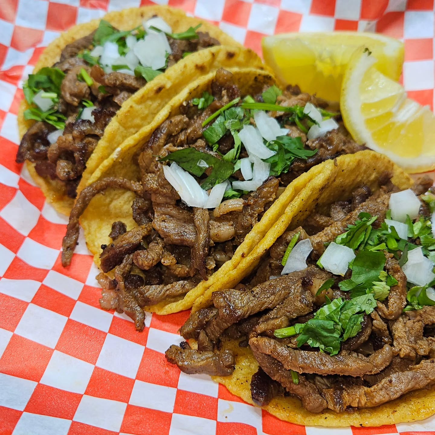 Are we making you hungry? Make sure to visit us at one of our locations throughout the week!
Also make sure to book your catering as soon as possible as spots are filling up for the summer already! ☀️
.
.
.
.
.
#tacos #catering #montereypark #rosemead #missionhills