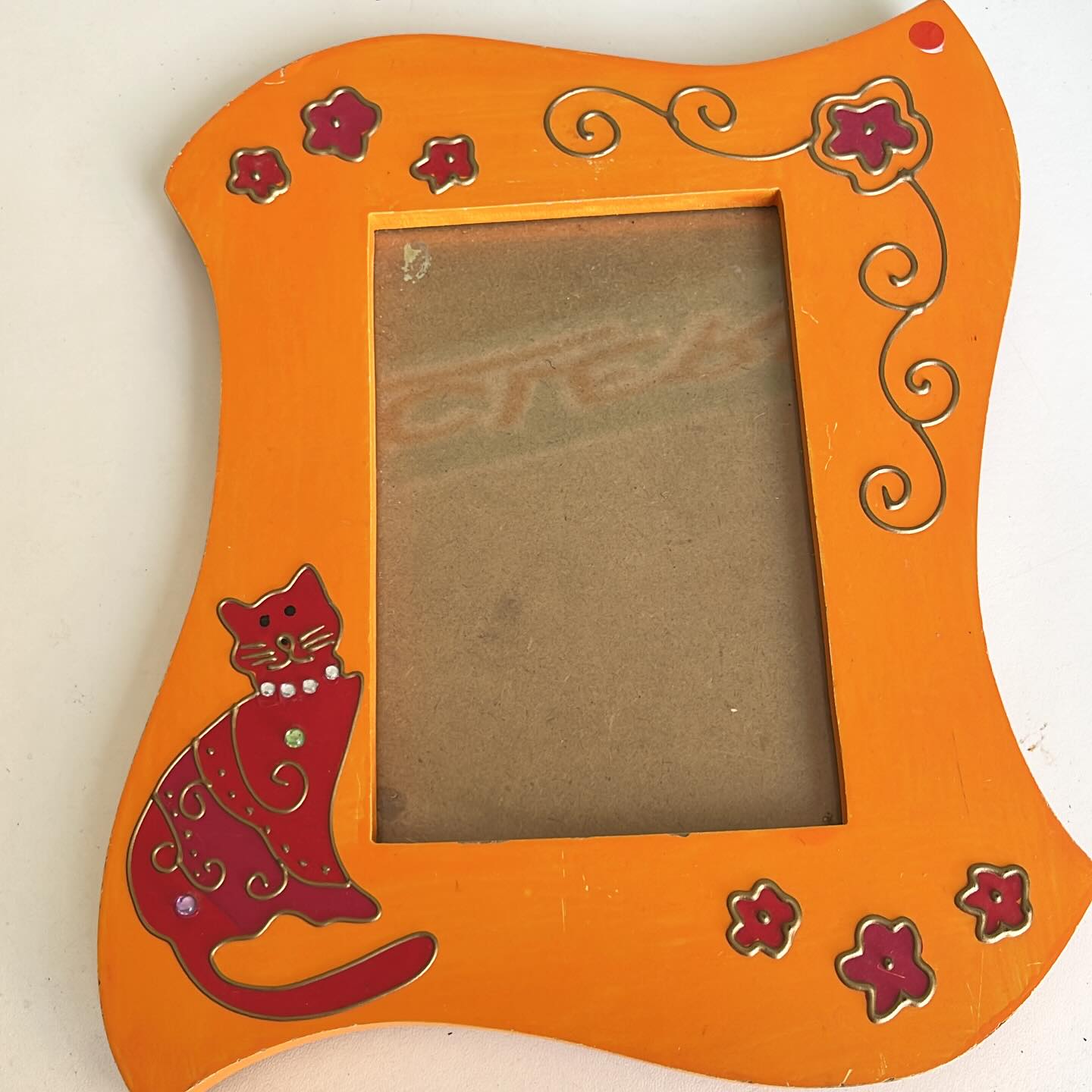 Votre enfant est invité à un anniversaire ? Petit cadeau déco pour encadrer un dessin d’amitié éventuellement 2 euros