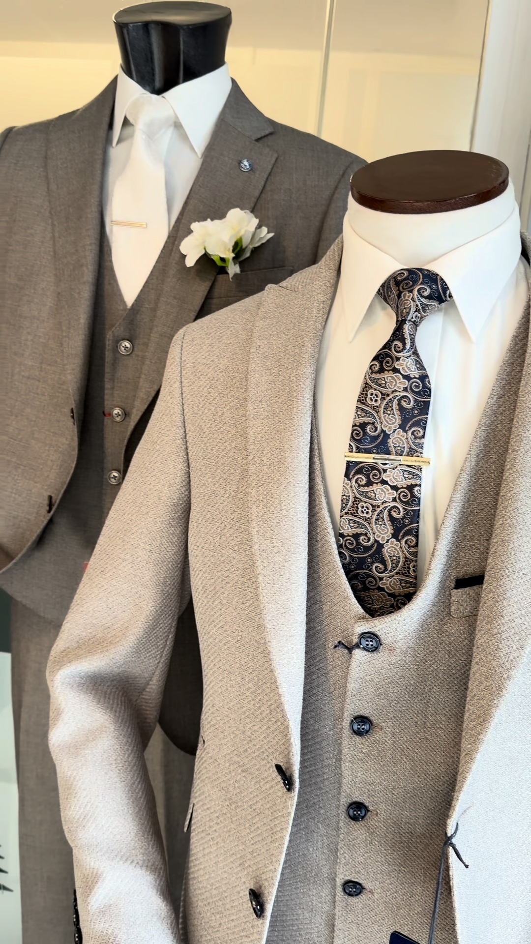 Have you checked out The Kent Wedding Centre yet? ✨
Open 5 days a week and based at The Hop Farm, Paddock Wood, it’s your one stop shop for all things wedding 💒 including bridal, groomswear, photography, rings, cakes, styling, entertainment, and more!
Here you’re invited to explore our collection in person—get a true feel for our wedding garden games and enjoy an exclusive sneak peek before your big day 🎪🎯
Come and see us, get inspired, and start planning unforgettable entertainment for your special day 💍
💒 @thekentweddingcentre
#WeddingPlanning #WeddingEntertainment #RusticWedding #KentWeddings #LawnGames