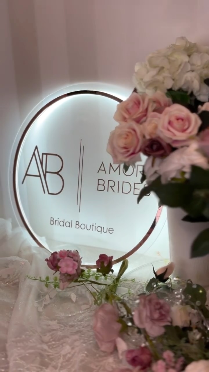 POV: you find the bridal boutique of your dreams ☁️
#vip #bridalboutique #bridetobe #bridal #weddingdresses