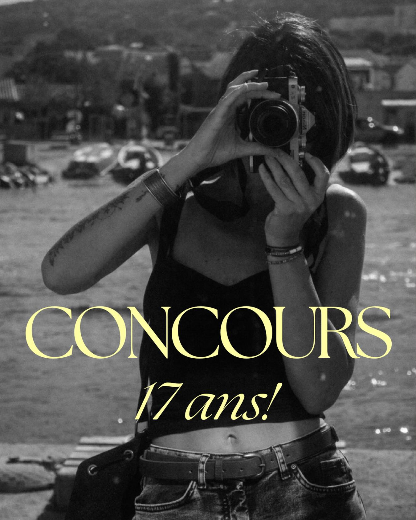 17 ans aujourd’hui que je suis photographe (et bien plus d’années a photographier tout ce qui m’entoure 🤍). C’est la presque moitié de ma vie. Ces moments que l’on partage, les rires, les larmes, vos rêves lorsque vous entreprenez, vos doutes lorsque vous vous livrez, tout ce qui ne se voit pas mais qui se ressent tellement fort.
.
J’ai été témoin de tellement d’amour, de vos familles se construire, des regards changer,
des femmes se redécouvrir, se révéler. Des business naître, des projets s’envoler.
.
Être photographe ce n’est pas juste figer un instant… c’est lui donner une place, une valeur, une mémoire.
.
Et à chaque séance, je mesure la chance que j’ai.
Merci d’avoir fait de ma vie un rêve et d’être si fidèle.
.
Pour celles et ceux qui me@connaissent mais aussi ceux qui aimeraient réaliser une séance avec moi, je vous offre la séance de votre choix à cette occasion. Creation de contenu, Self-love ou lifestyle, je vous accompagne pour 1h de séance de votre choix.
.
Pour cela il vous suffit de vous abonner sur mes 3 compte @lejoystudio @glowupstudiophoto et @anaisarmandpetrier, d’enregistrer la publication afin de voir le résultat et d’identifier vos amis en commentaire. Un commentaire = 1 chance
Partages en story pour faire découvrir mon travail & identifies-moi. Résultat le 1 er mai! 🤍