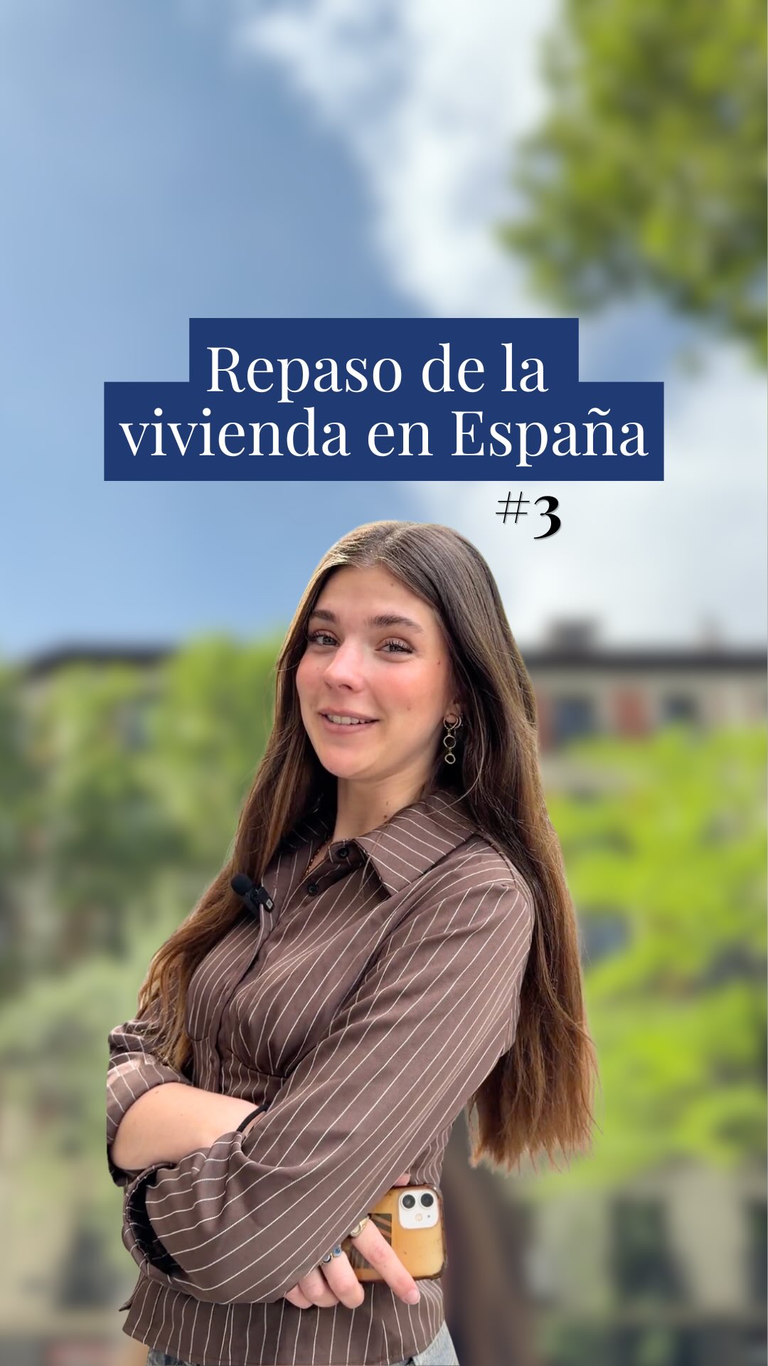 ¿Te ha pasado alguna vez que encuentras el piso perfecto y, cuando vas a preguntar, ya lo han borrado? No es mala suerte, es la realidad de un mercado que vuela. Según el Observatorio de la Vivienda, cada anuncio de alquiler recibe una media de 141 solicitudes en solo diez días.
La situación se vuelve especialmente loca en ciudades como Barcelona, donde el interés medio se dispara hasta los 444 contactos por inmueble. El problema de fondo es que la oferta no para de caer y las previsiones para 2025 no son mejores, con una estimación de 15.000 viviendas menos en el mercado respecto al año anterior. Al final, el drama no está solo en el precio, sino en la falta de casas disponibles para tanta demanda.
Y tú, ¿has sentido esa frustración buscando piso últimamente? Déjanos tu experiencia en los comentarios. 👇
#Alquiler #Vivienda #España #RealEstate #MercadoInmobiliario