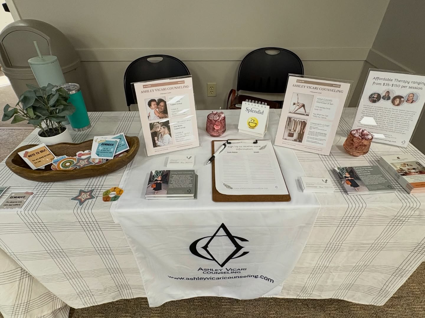 Loving being here at the Barren River Mental Health Symposium with @barrenriverhealth
#Kentucky we love supporting your mental health needs!
#kentuckyproud #counselorsofkentucky #counselorsofbowlinggreen
