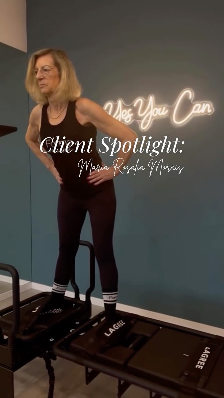 🇵🇹 CLIENT SPOTLIGHT ✨
Maria Rosália Morais faz parte da história do Forma desde o primeiro dia.
Foi a nossa primeira cliente.
E continua connosco até hoje.
Começou a treinar connosco depois de muitos anos sem treinar, desde a adolescência.
Passo a passo, foi criando uma rotina, duas vezes por semana, sempre com consistência.
A sua evolução é especial de ver.
Não só pelos resultados, mas pela forma como decidiu cuidar de si.
Prova de que nunca é tarde para começar.
E que tudo muda quando simplesmente não se desiste.
🇬🇧🇺🇸 CLIENT SPOTLIGHT ✨
Maria Rosália Morais has been part of Forma’s story from the very beginning.
She was our very first client.
And she is still with us today.
She started training with us after many years without exercising, since her teenage years.
Step by step, she built a routine, training twice a week with consistency.
Her progress has been incredible to watch.
Not just because of the results, but because she chose to take care of herself.
Proof that it is never too late to start.
And that everything changes when you keep showing up.
#lagree #lagreefitness #lagreeportugal #lagreeporto