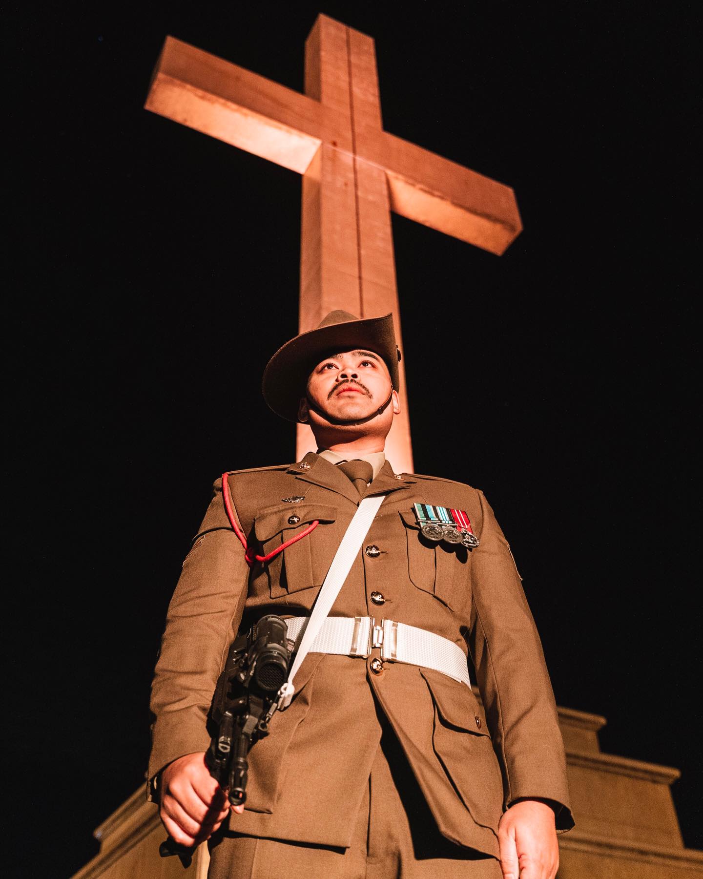 Itβs always an honour to get the opportunity to photograph the annual ANZAC day dawn service on Mount Macedon π
Despite the wind making it rather chilly up there this morning it was a fantastic service with many beautifully spoken stories and commemorations to all the Men and Women who have served our country and continue to serve π
Lest we forget