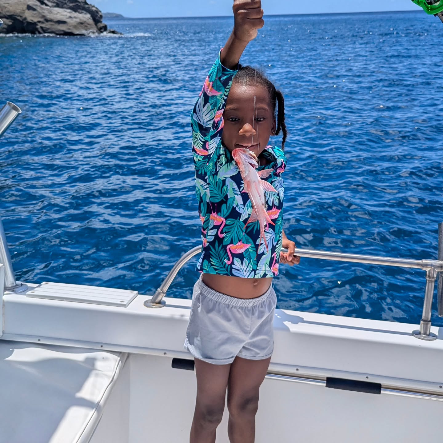 Big smiles, little hands, and a catch to remember ๐ฃ๐
From first catches to a cooler full of fresh fish this is what a real day on the water looks like.
Remember, our trips welcome all ages โบ๏ธ
๐ฒ DM us or click the link in our bio to book your fishing trip
#SaltyBoatCharters #StLuciaFishing #FamilyFishing #CatchOfTheDay #BoatDay CaribbeanVibes OceanAdventures IslandExperience