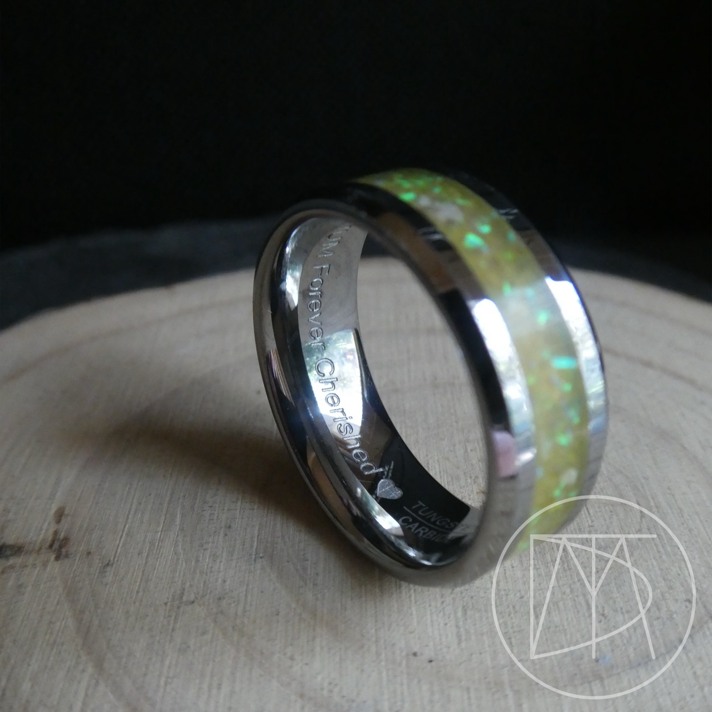 “Forever cherished” 🤍
Set in tungsten and filled with a soft yellow opal, this piece holds more than just beauty… it holds a memory.
This ring has been carefully created to keep a loved one close — a quiet, constant presence you can carry with you every day.
Because they’re never truly gone…
they’re forever cherished.
✨
#ashesjewellery #memorialring #forevercherished #opalring #tungstenring