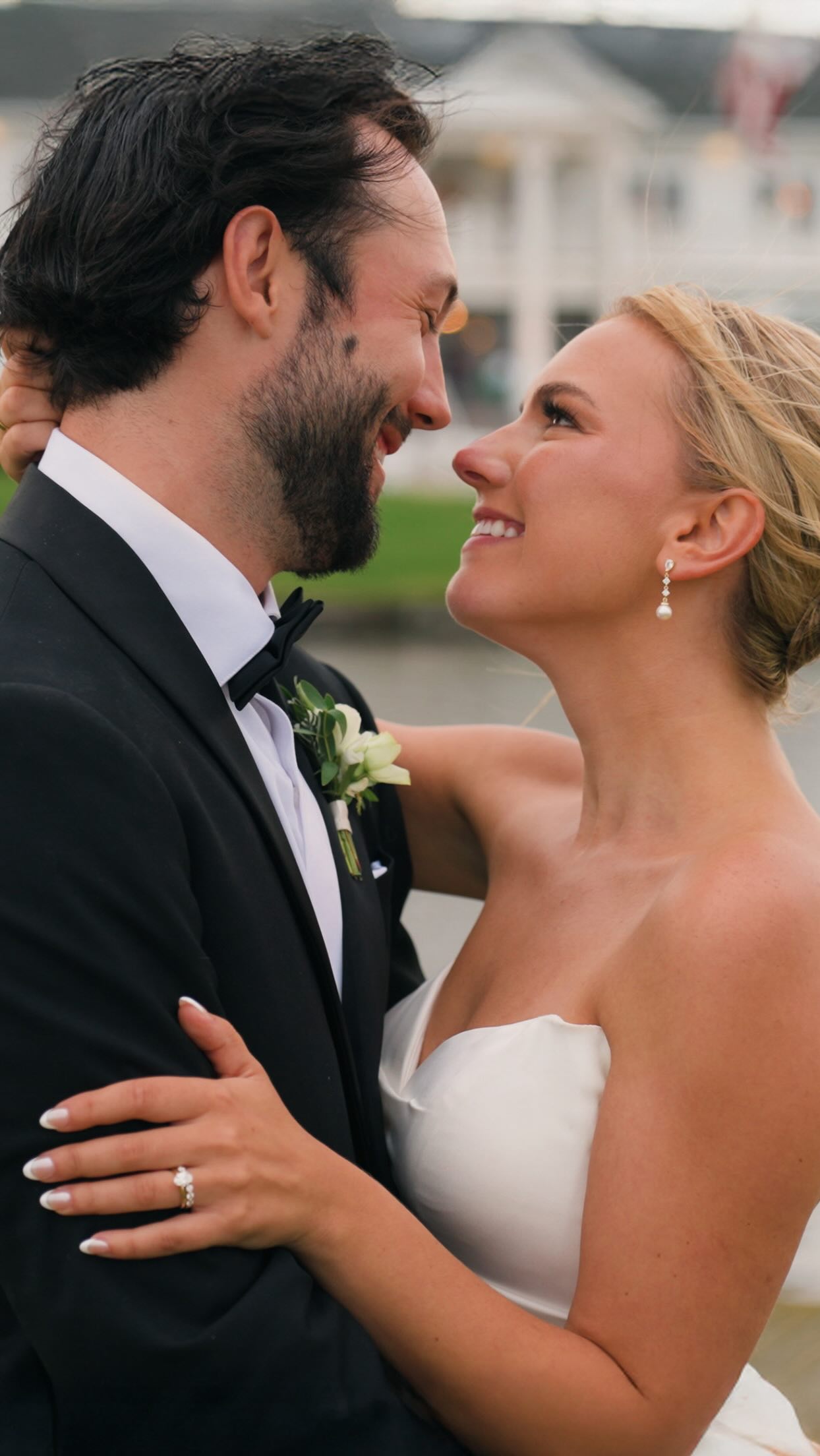 Jarod & Alex Wedding Highlight Video!
•
•
•
•
•
•
#weddingvideography #weddingvideo #wisconsinwedding #wisconsinweddingvideographer #weddingfilm